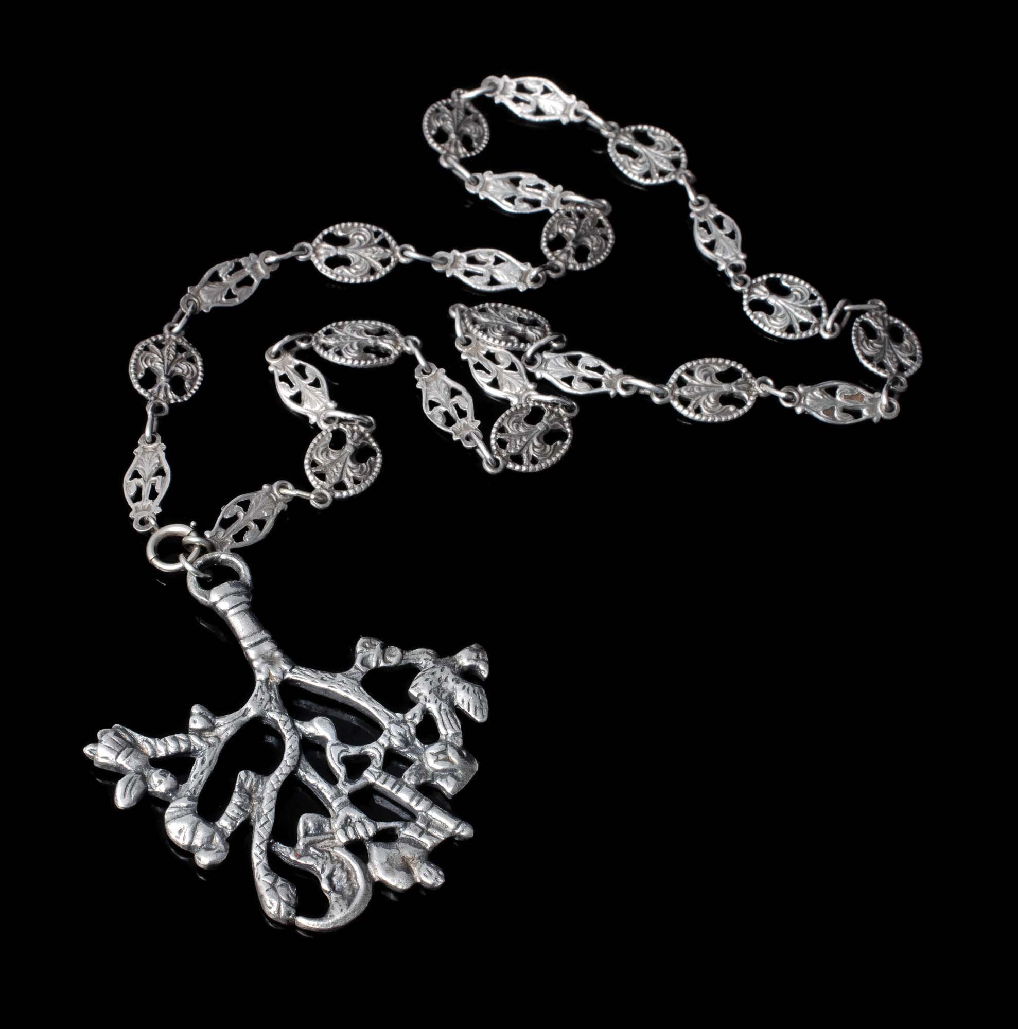 Peruzzi style Italian Deco silver Cimaruta Pendant Necklace
