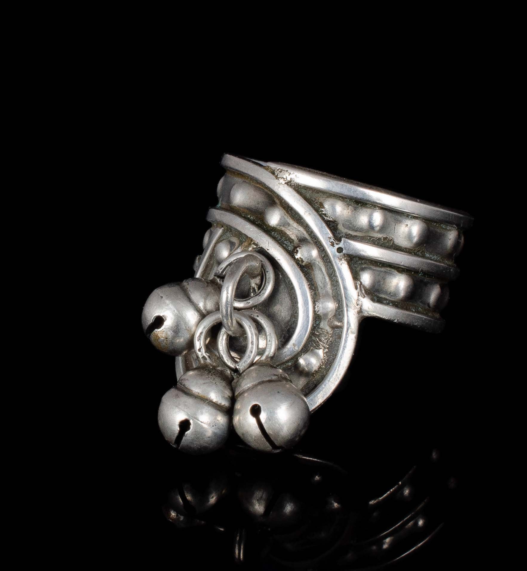 Mexican Deco 980 silver Ring with cascabeles ~ Spratling dsgn