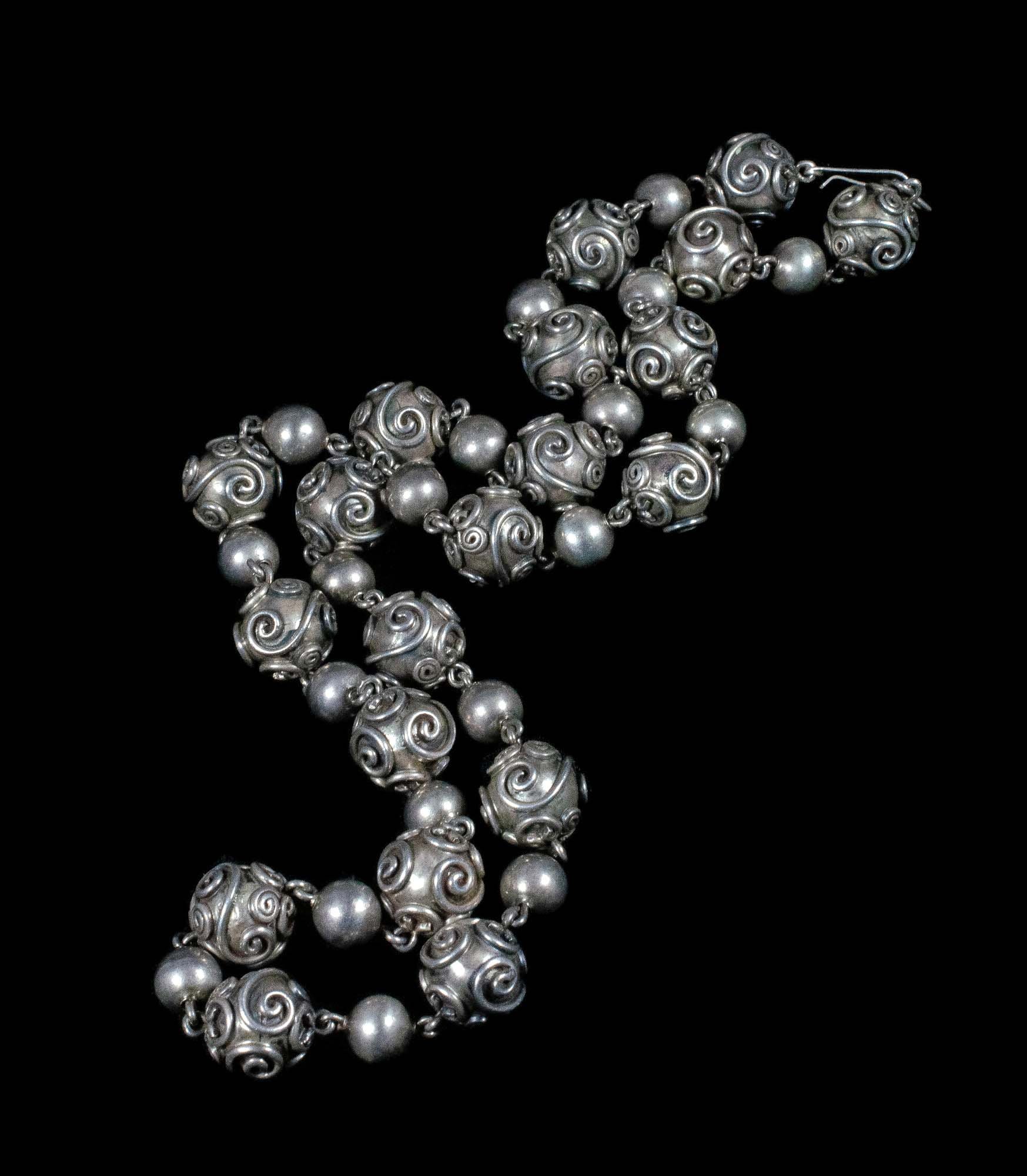 25" Carmen Beckmann Mexican silver Necklace ~ beads with wirework