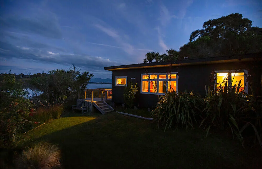 Late evening outside Miro Cottage