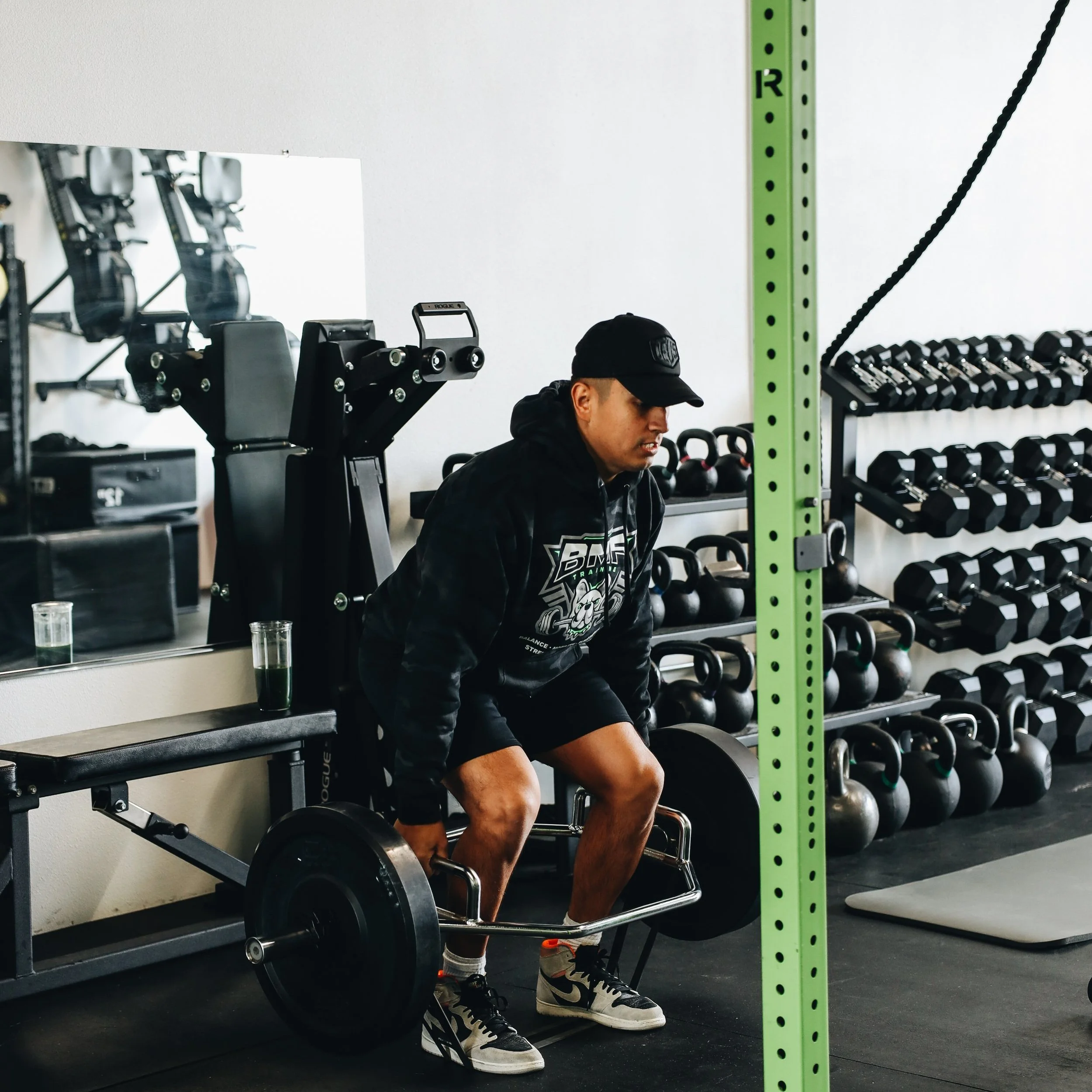 What is Dynamic Effort (DE)?