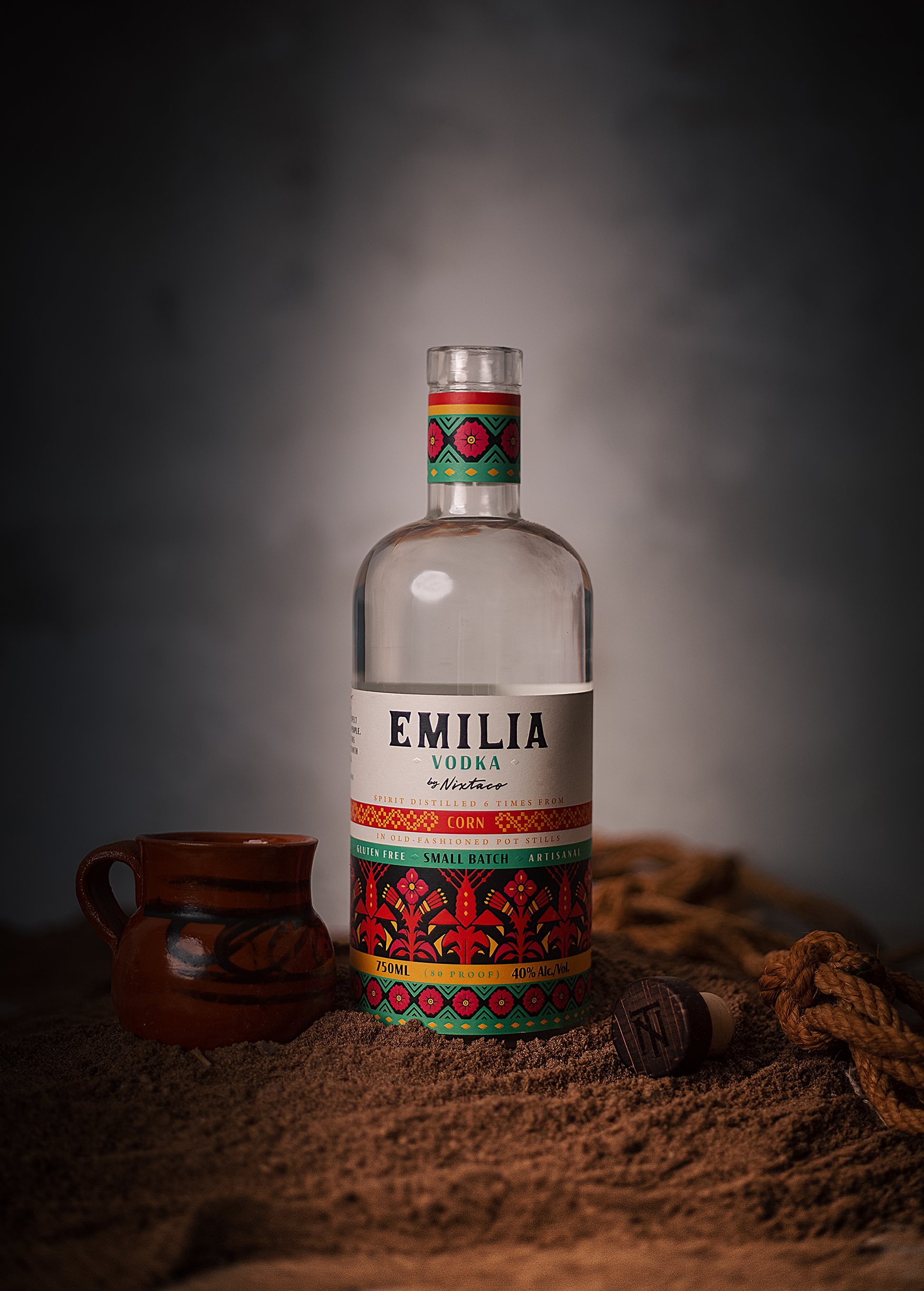 NixtacoDistillery_VodkaEmilia_Awards_Dieline_04.jpg