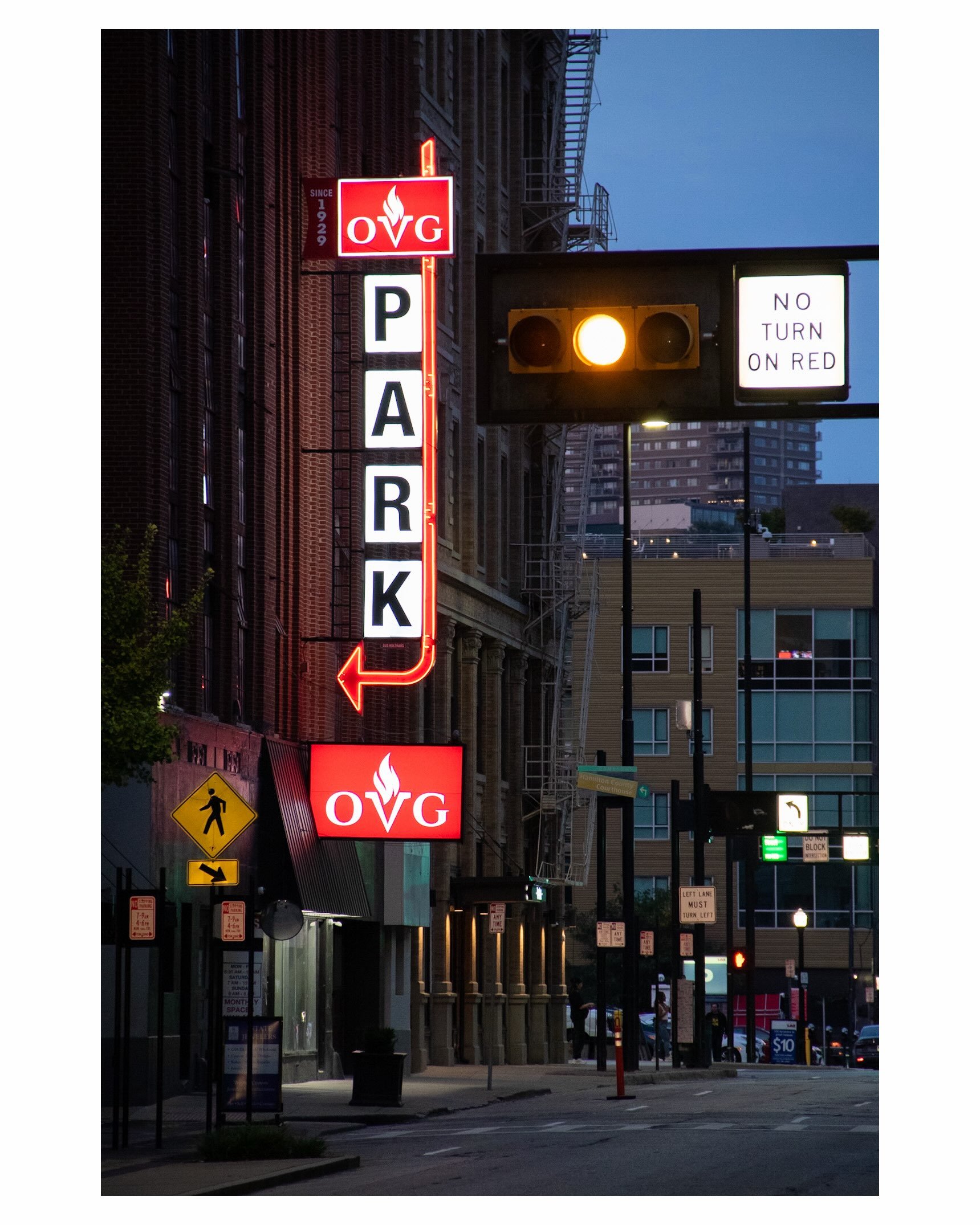 Back in July, I noticed that the iconic Olympic Garage sign was being refurbished by @holthauslacknersigns &mdash; a company originally founded by Gus Holathaus, one of the city&rsquo;s most prominent sign painters whose story and work feature promin