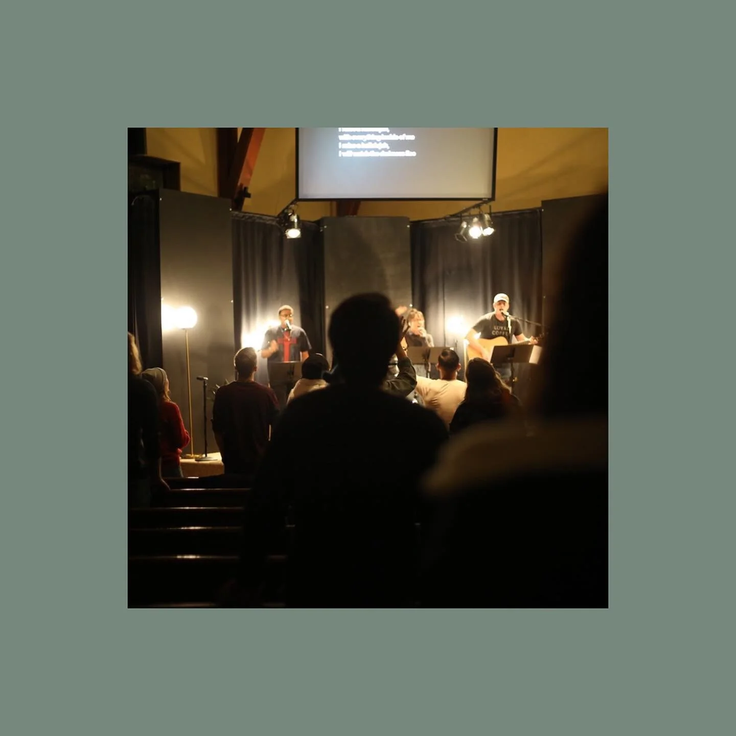 🚨WE&rsquo;RE BACK!🚨

So excited for PRAY Downtown THIS Sunday at 5:30 PM.

PRAY Downtown is a worship + prayer night where we will seek the presence of God + pray together! We will agree with who God is in worship + what he wants to do in prayer. 
