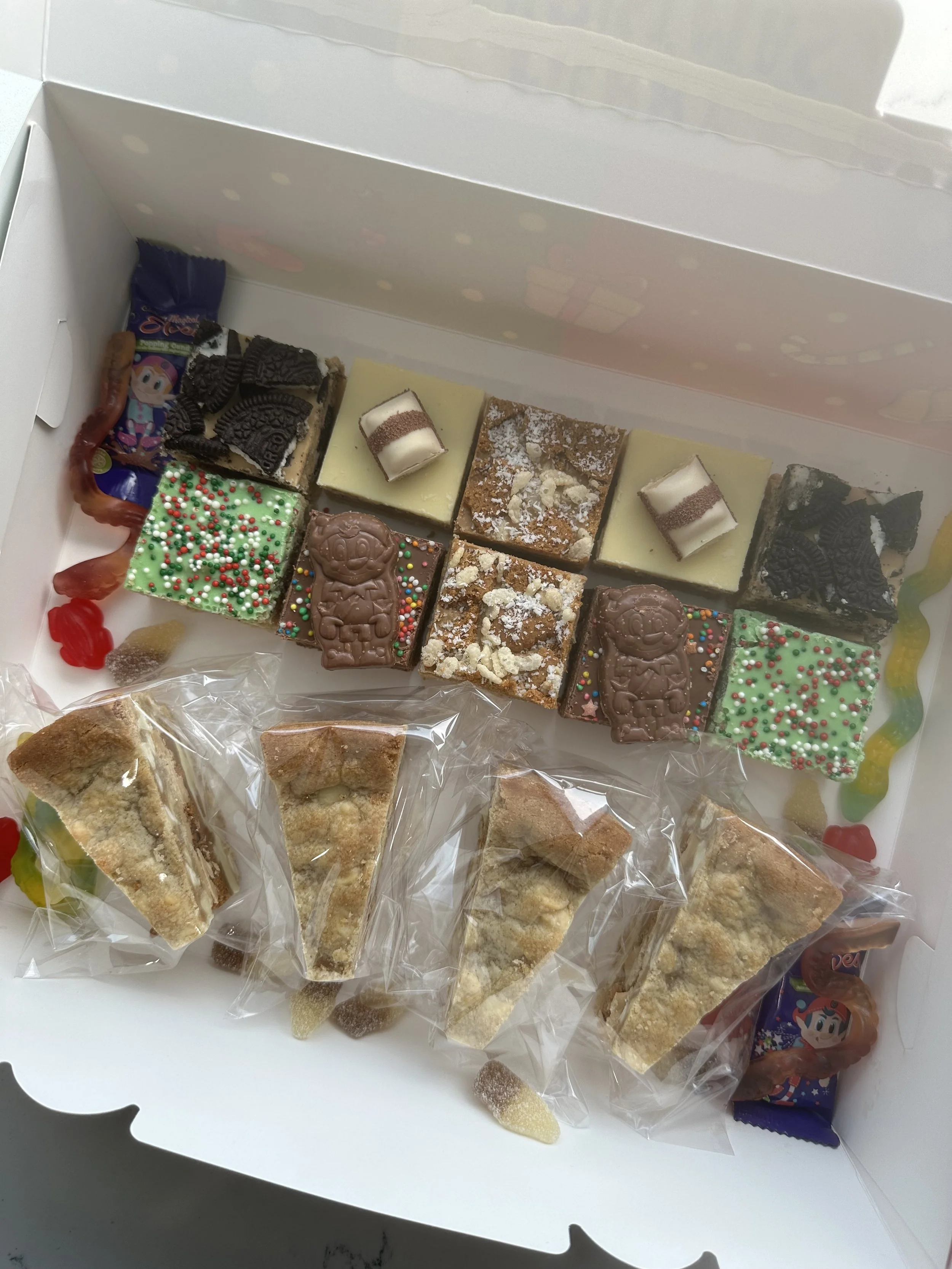 Valentine’s Large Combo Box