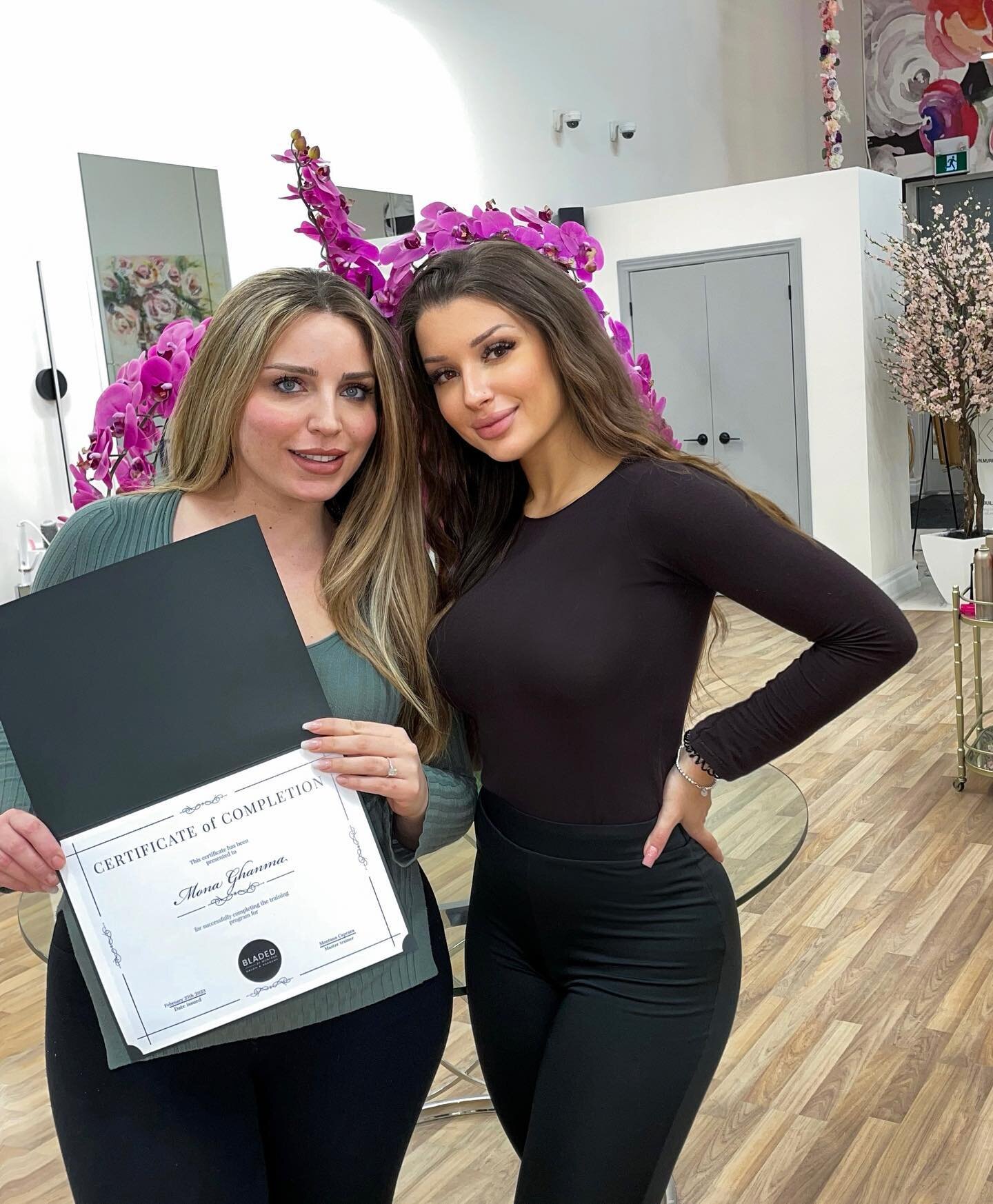 Congratulations to my beginner student who completed her training with me!🥂@redrosemedspa 
She absolutely killed it! I&rsquo;m so excited to see you expand and enter into the amazing PMU world
__________________________________________________
𝐍𝐞?