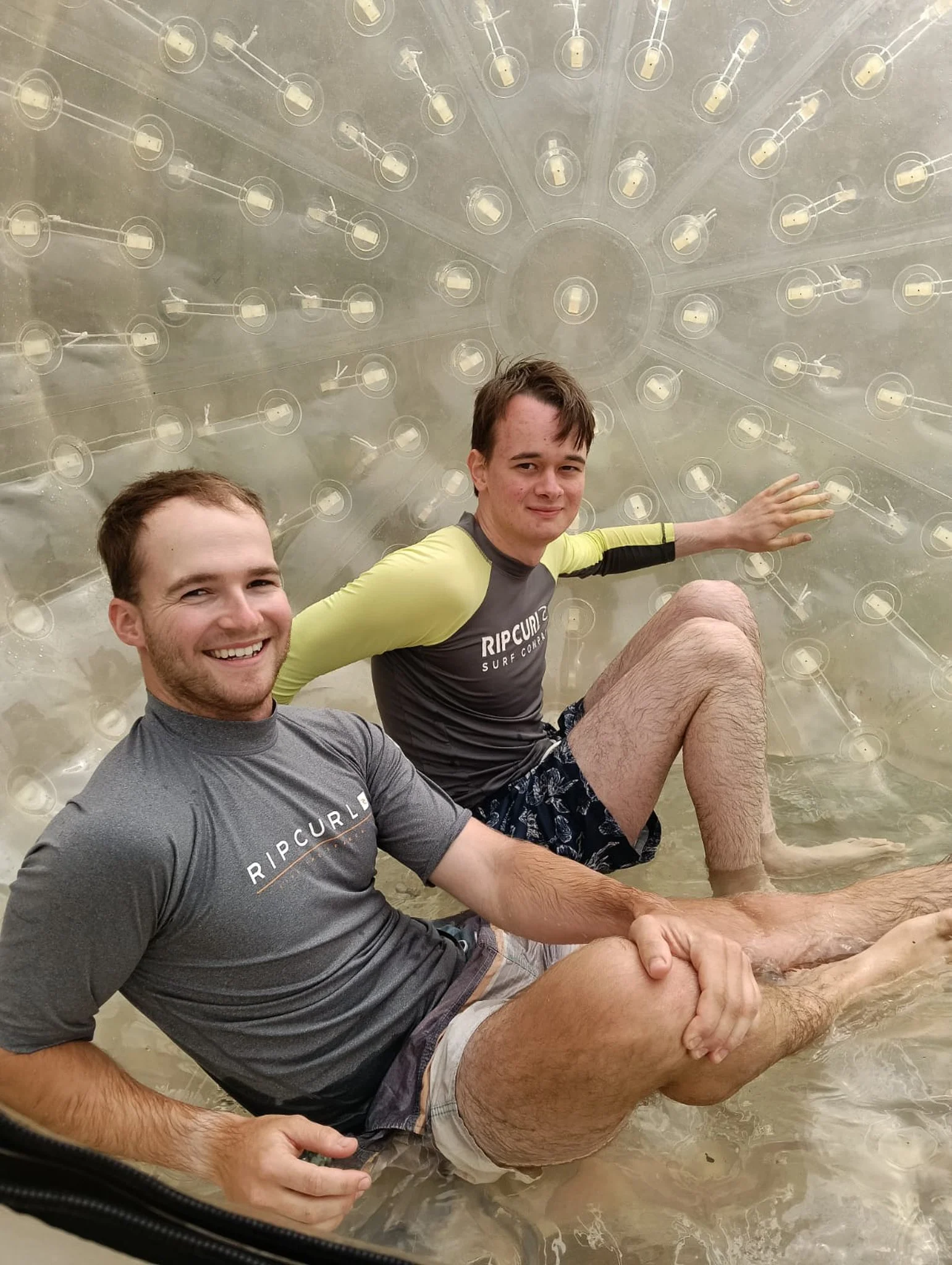 WhatsApp Image 2025-11-27 at 15.09.51-Leavers 25.jpg