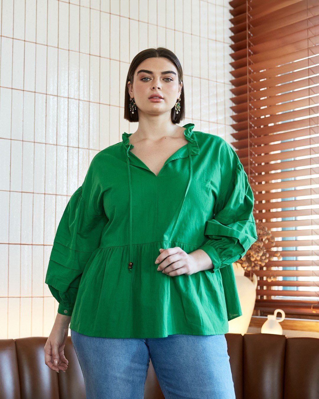 The gorgeous Panorama Relax Top from @isleofmine is perfect for weekend activities.💖 Chic, one-size, and made with a linen blend, this reversible top will maximise your styling options.⁠
⁠
_____________________________⁠
⁠
⁠
🌟For general enquiries, 