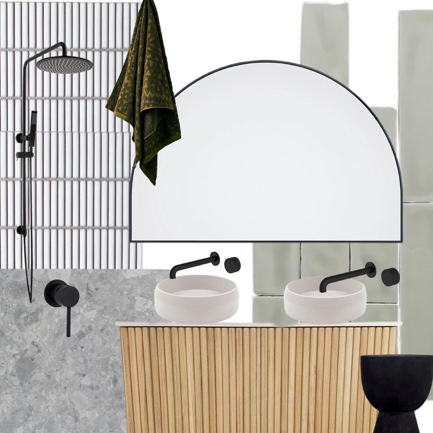 SWIPE ➡️ to see how simple it is to change the entire mood of a room!? Keeping dark tap-ware, trims and styling pieces and adding depth into the floor tile makes this space moody 🖤 Then changing it up to copper and lighter accessories completely bri