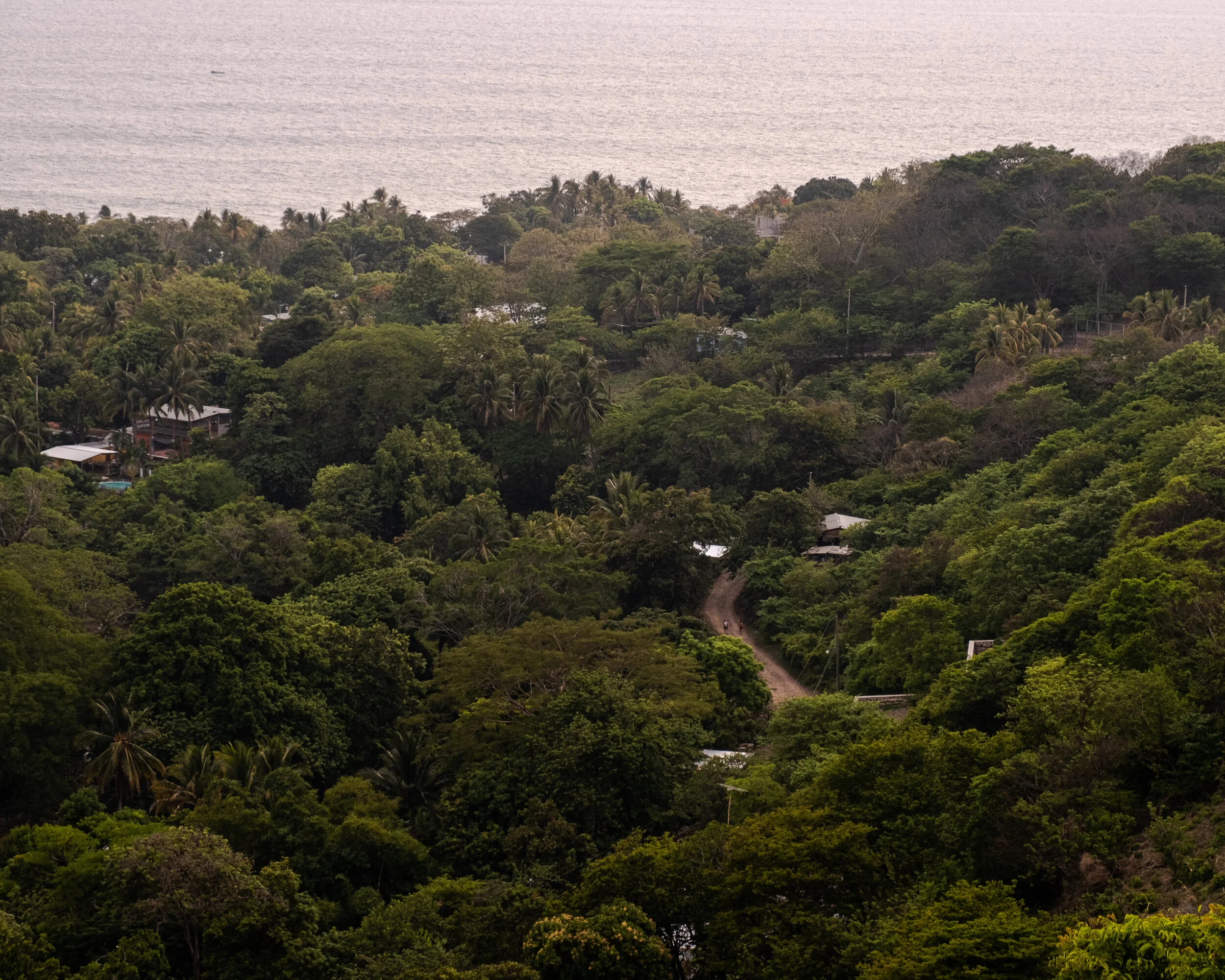 baussan_businessweek_bitcoin beach_01.jpg