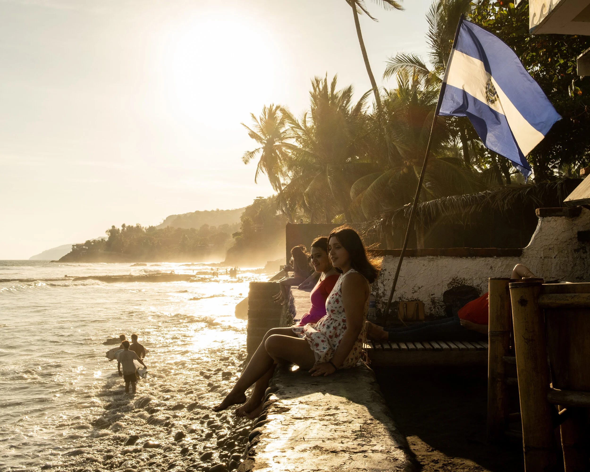 baussan_businessweek_bitcoin beach_12.jpg