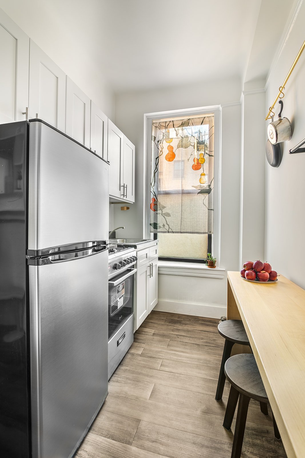 500 W End Ave_ 12L-4.jpg