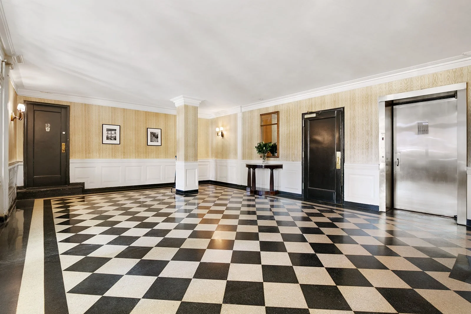 425 Central Park West_ 2B-5.jpg