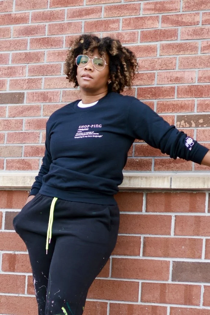 shop·ping sweatshirt
$49.50