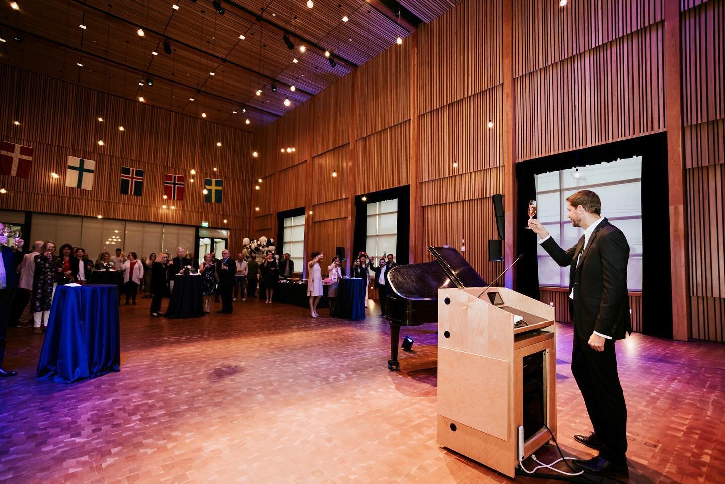 Finland Air&rsquo;s celebration at the National Nordic Museum to commemorate their brand new direct flight from Seattle to Helsinki. Thanks for having us, @feelfinnair ✈️🥂 // #AestheticDigitalMedia