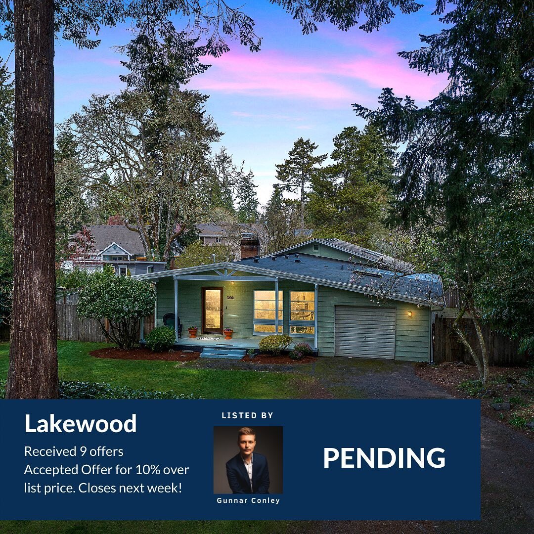 April was a 🧨 month for Upside&rsquo;s listing activity as our sellers received top dollar for their homes! 😎

1️⃣Lakewood, WA - This pristine Mid-Century rambler with gorgeous Modern updates received NINE offers, a huge day for Lakewood Real Estat