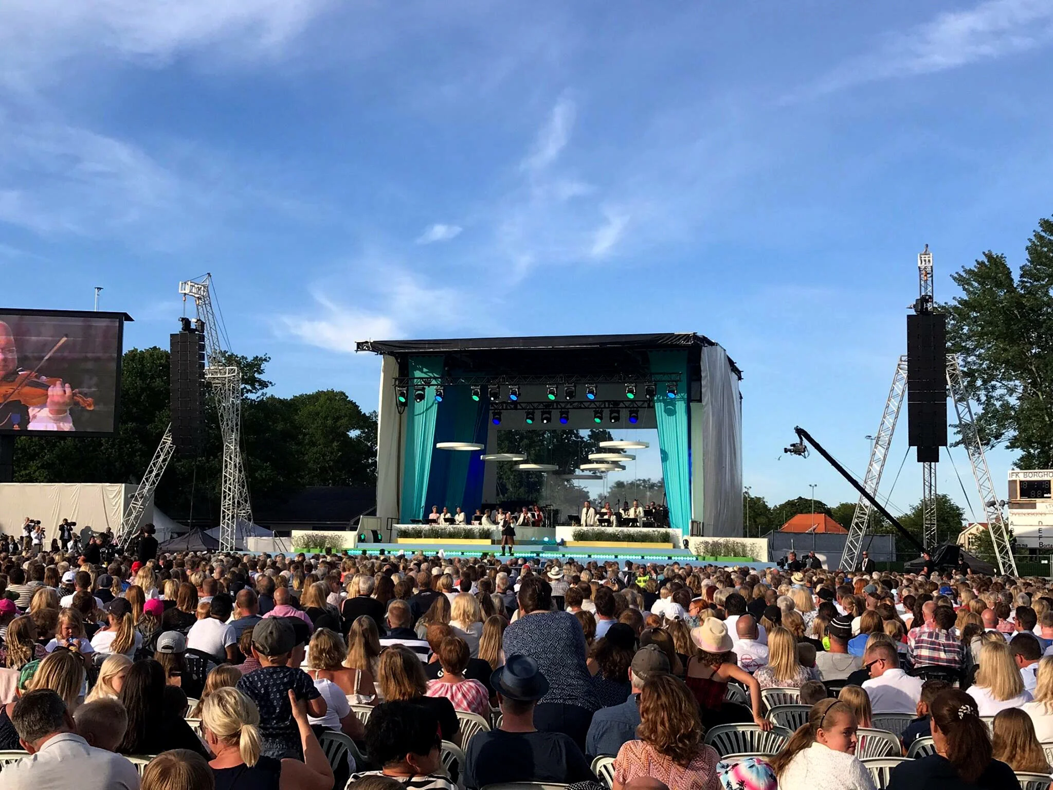 13,6 X 11,6 ALPHASTAGE 160 MOBILSCEN