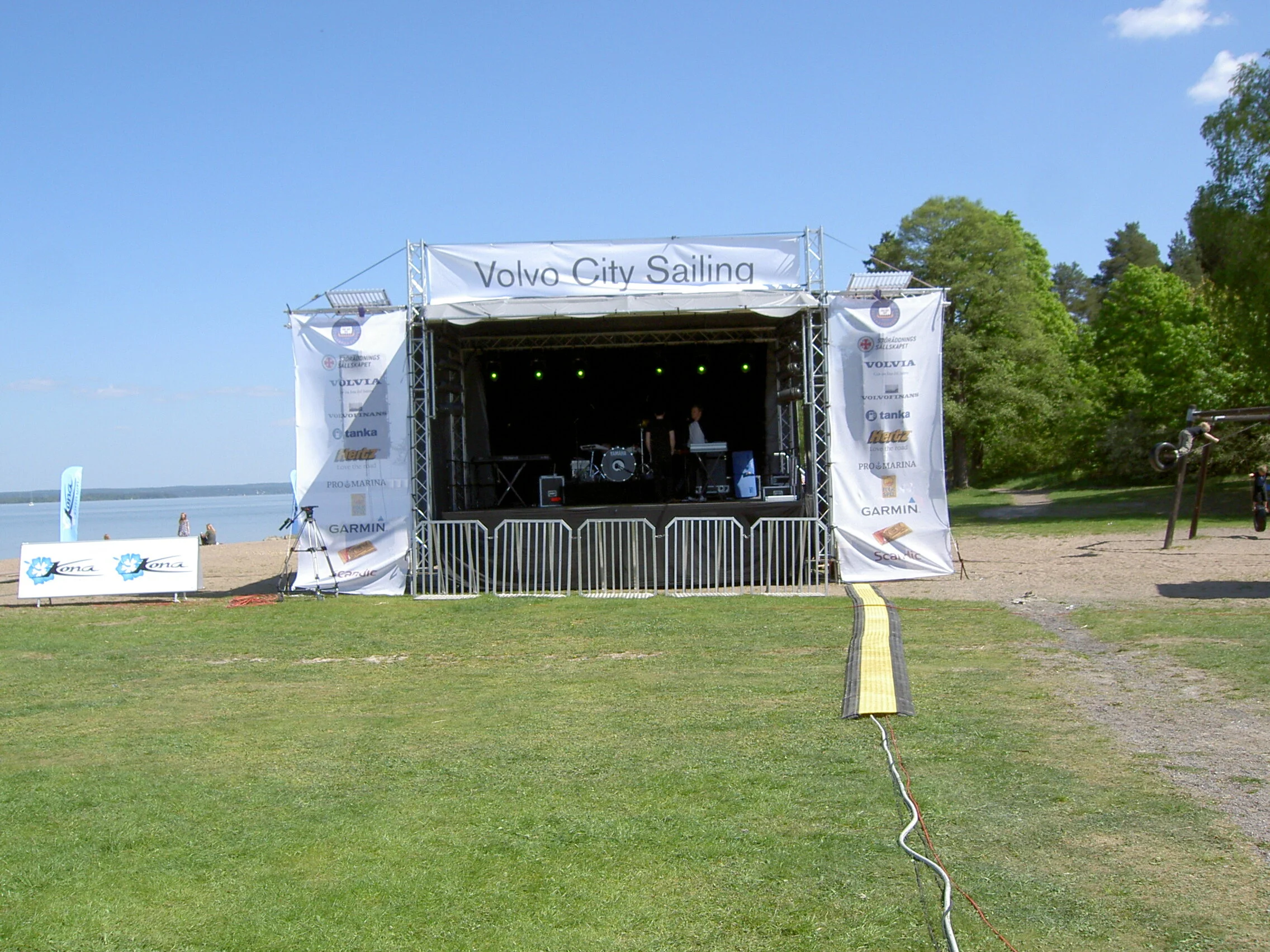 7,5 m scen groundsupport.JPG