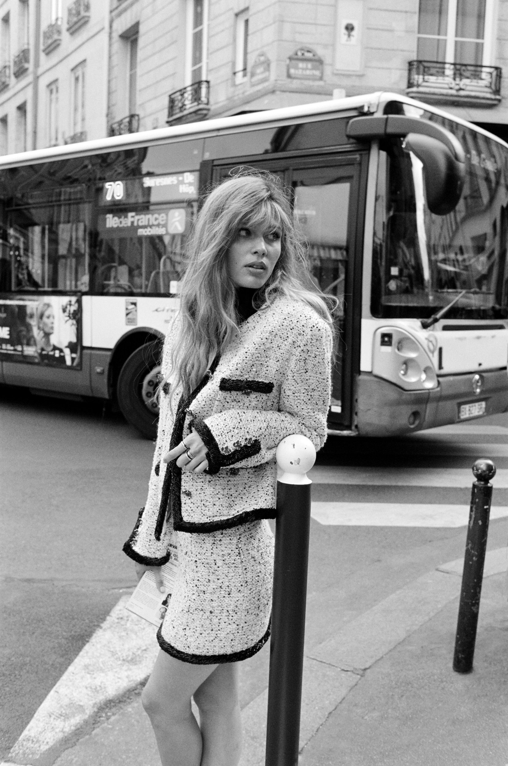 260417_MaxFarago_HarperBazaar_US_3308_10.jpg