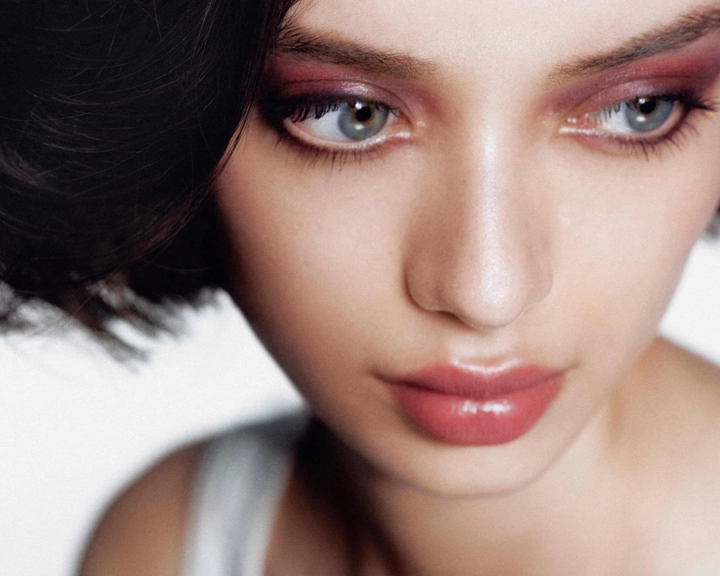 LM_Who_What_Wear_X_Chanel_Beauty_Special_Look_03_0643 1.jpeg