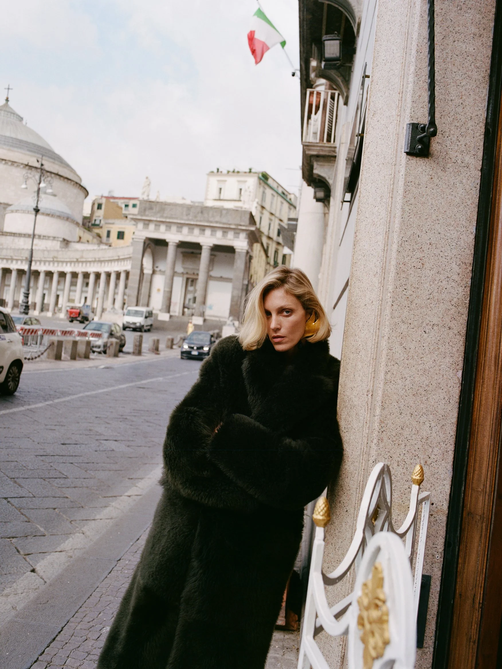 Fashion_Naples_260705_Max Farago_HTSI Naples_28_5927_06 copy.jpg