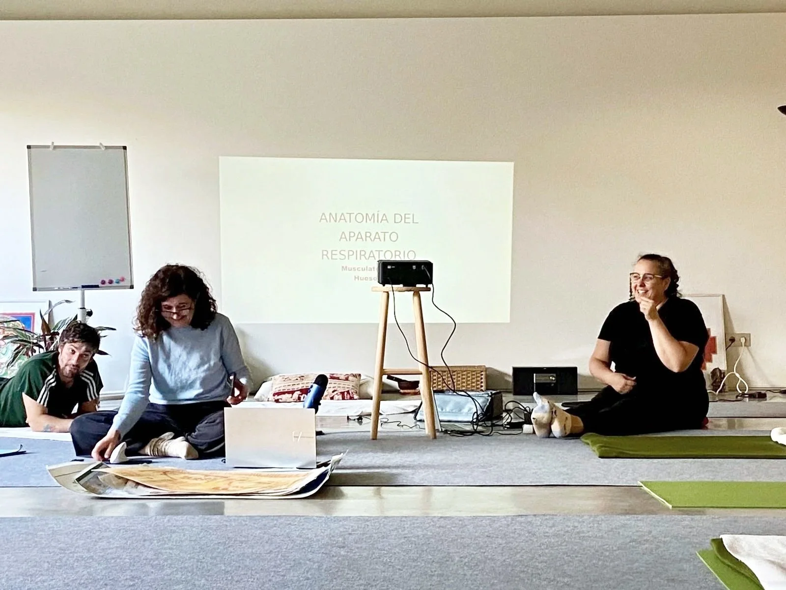 Formacion yoga integral a Ctalunya