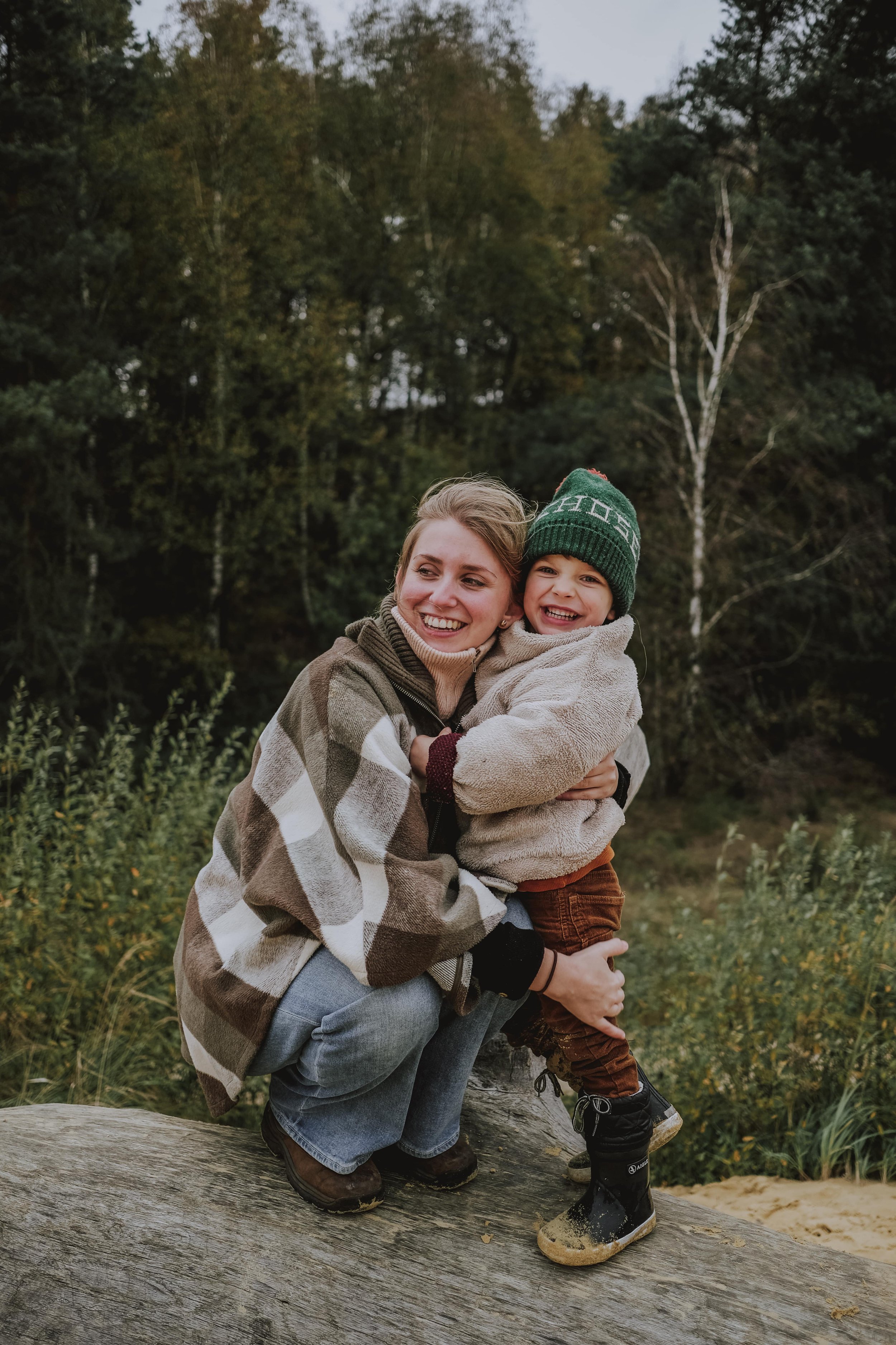 justanordinaryfamily-006-min.jpg