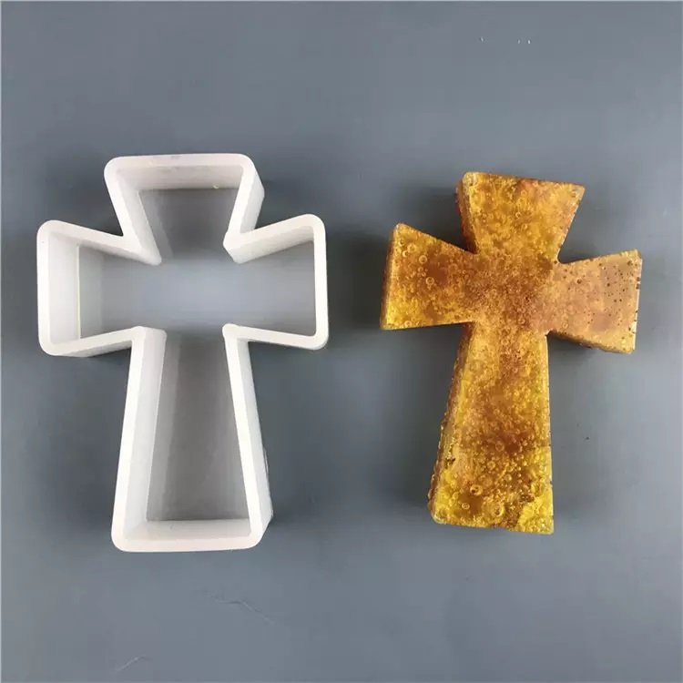 Cross Silicone Mould 11x7.8x2.6cm