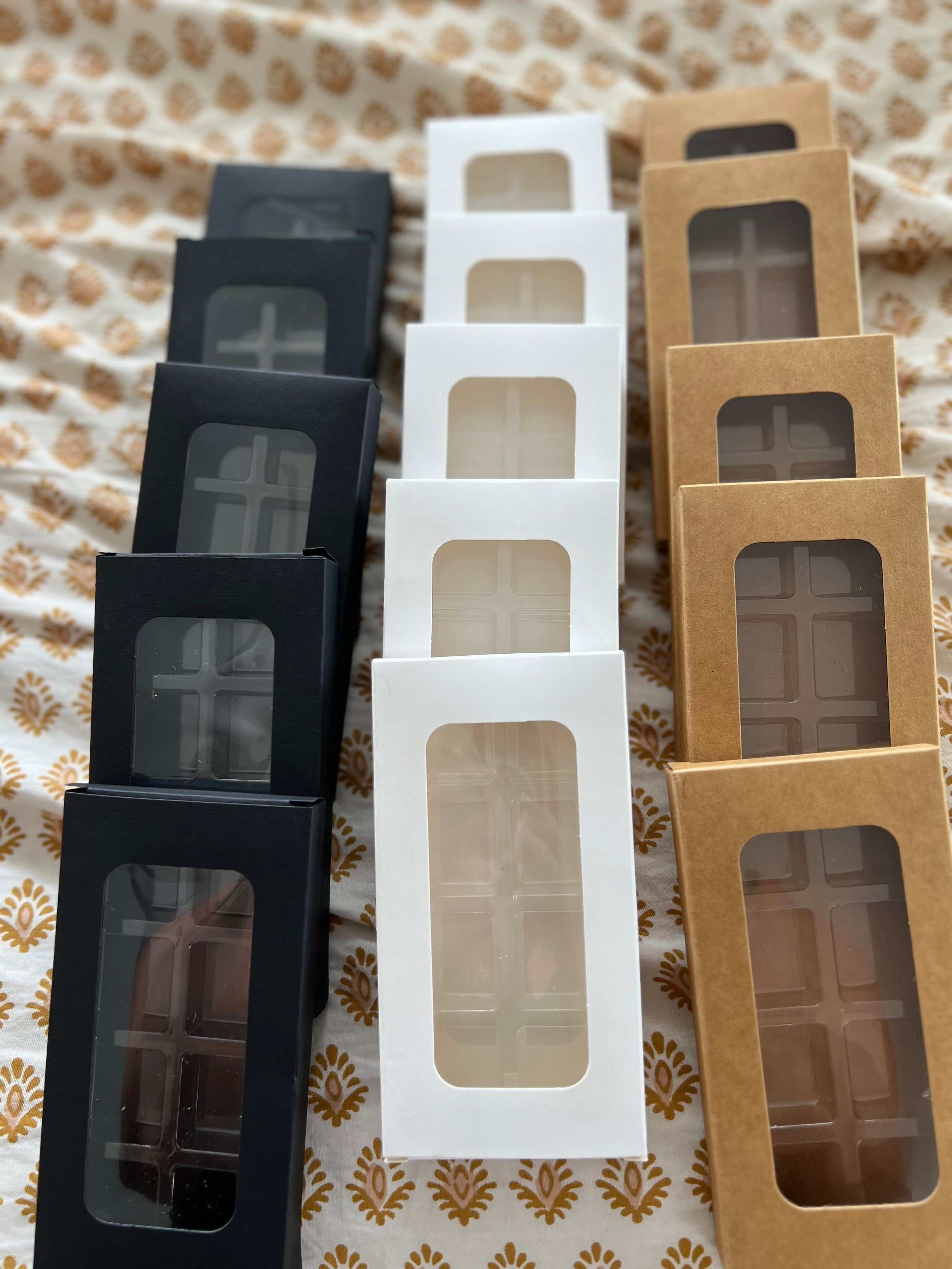 8 cavity clamshell and box.jpg