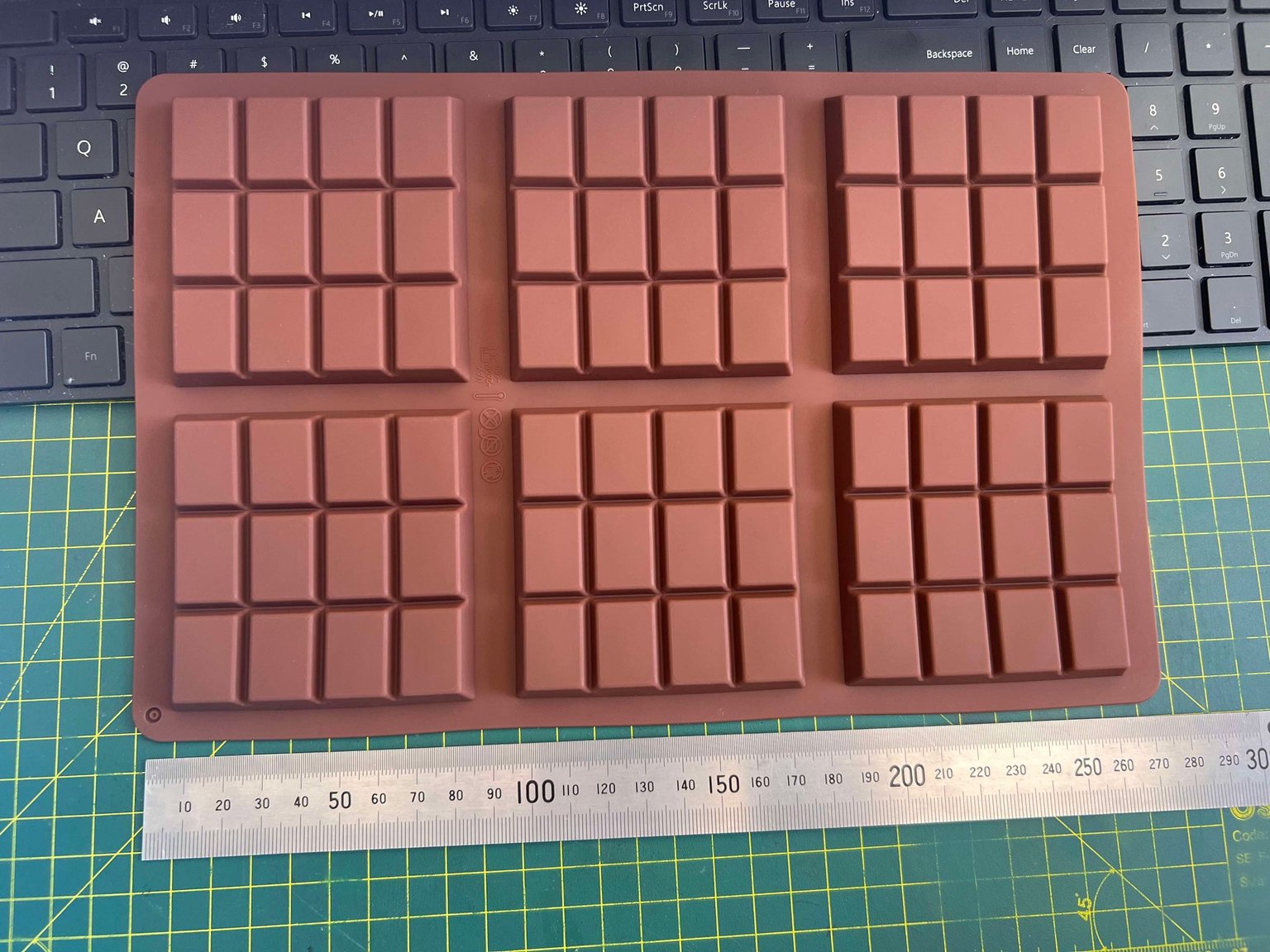 6 Cavity Chocolate bar mould