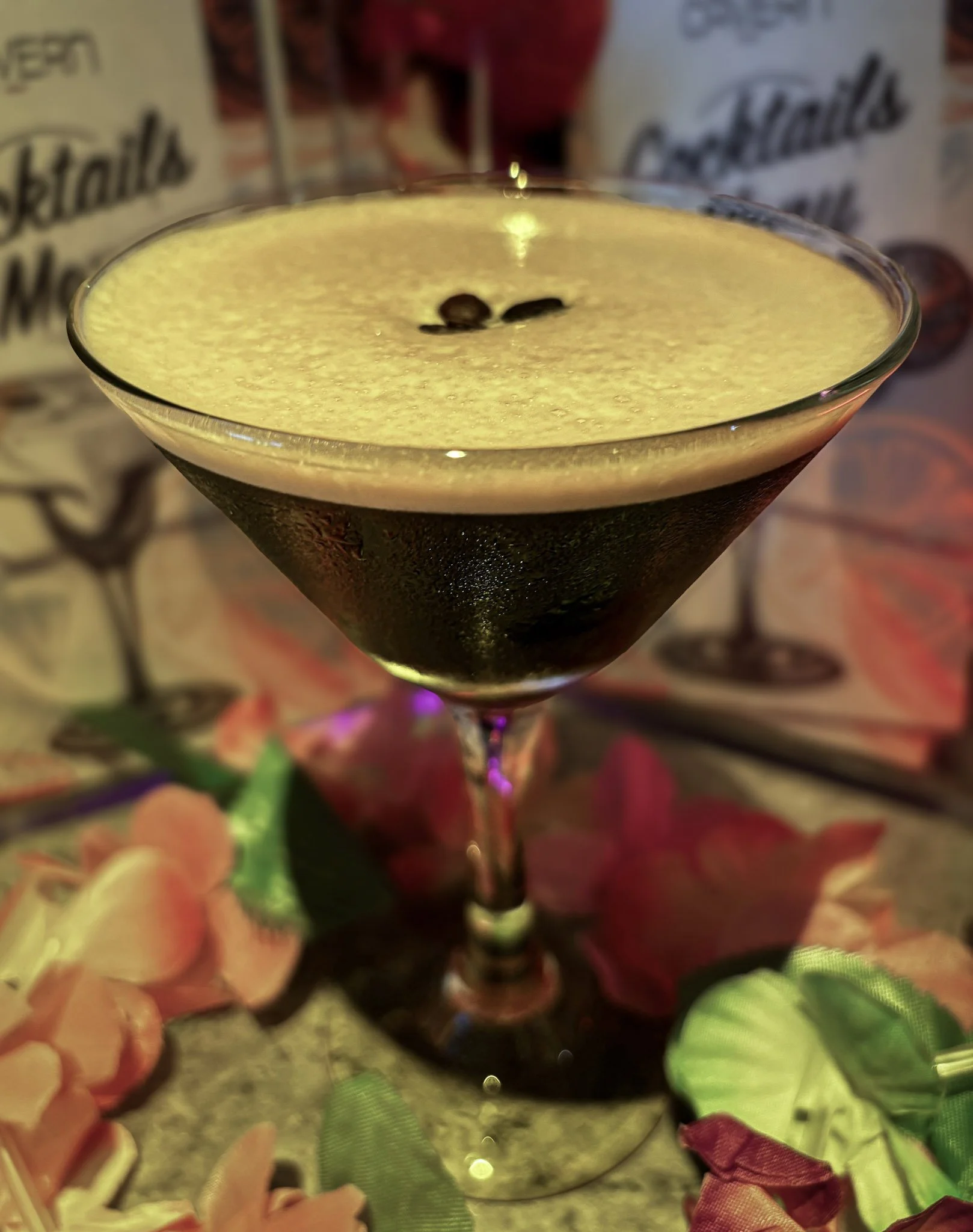 ☕🍸 Espresso Martini ✨

42Below Vodka, Coffee Liqueur & Fresh Arabica Coffee

Believed to have been created by legendary bartender Dick Bradsell at London's Brasserie Soho in 1983, the Espresso Martini was inspired by a customer who asked for somethi
