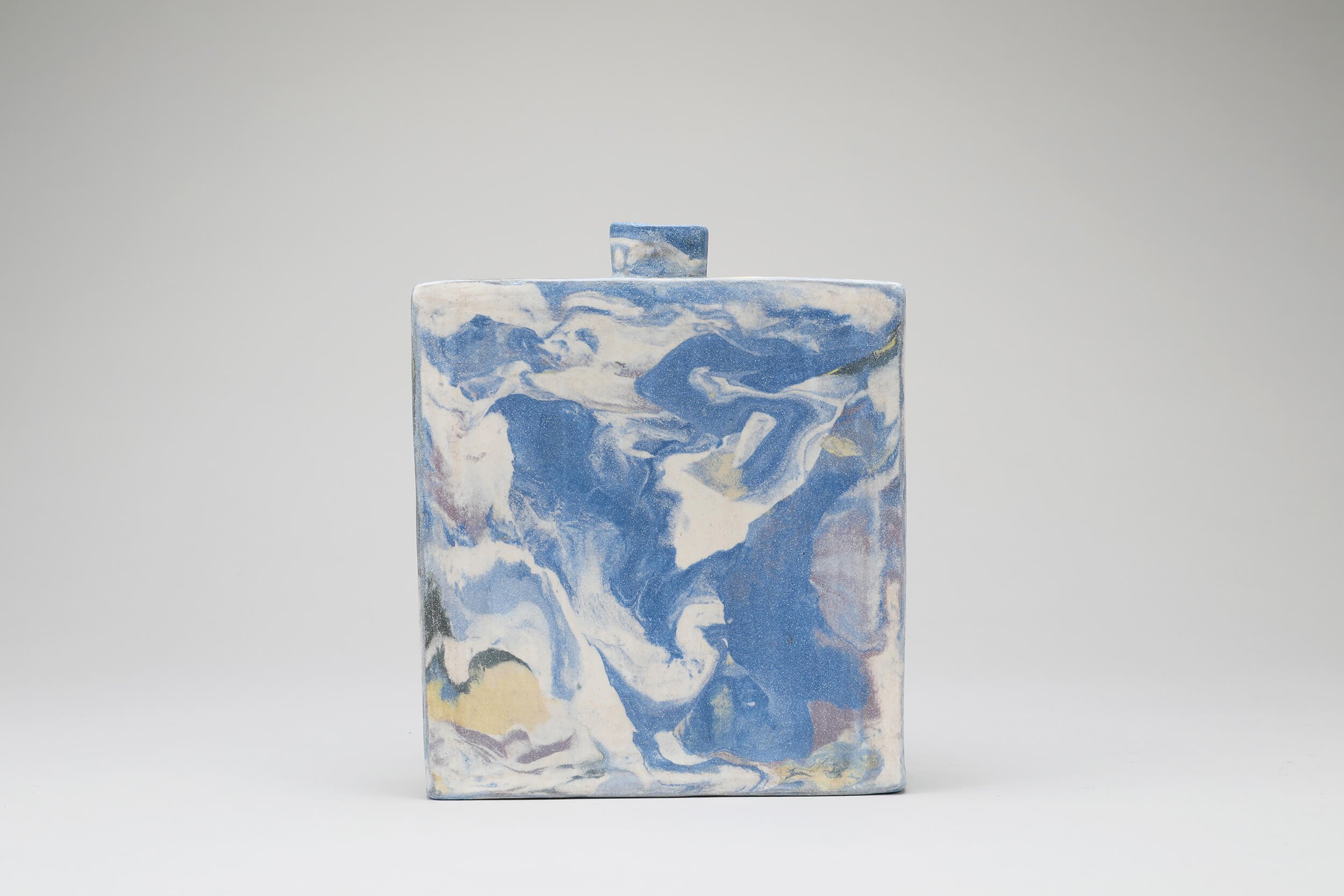 Blue marbled box