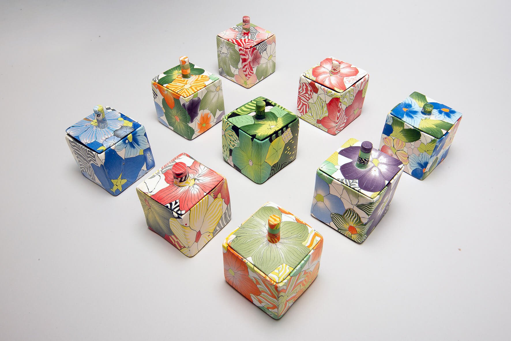 Small Nerikomi boxes
 
 Coloured porcelain 
 5 x 5 x 5 cms 
 Sold 