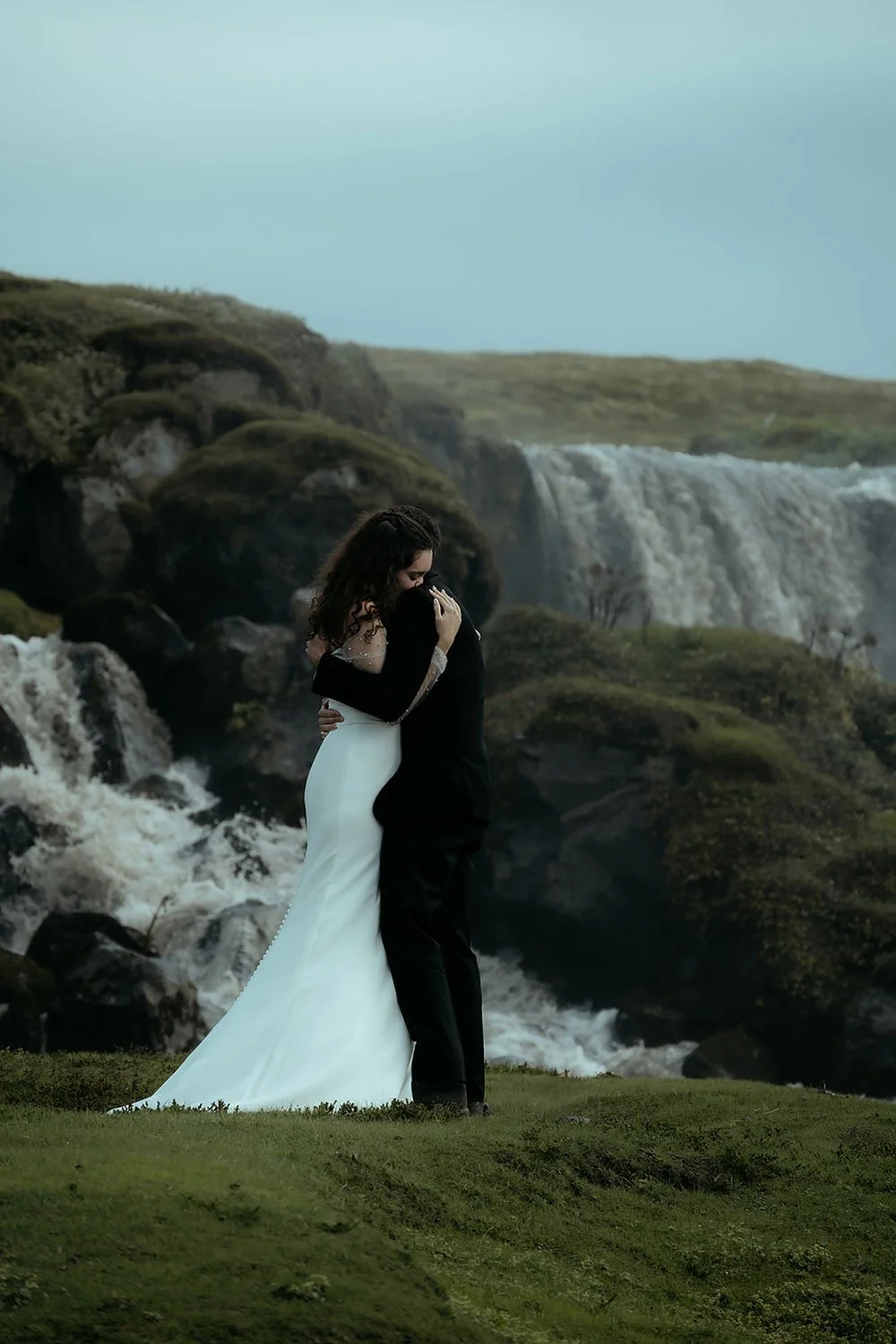 bride and groom getting married in the highlands of Iceland