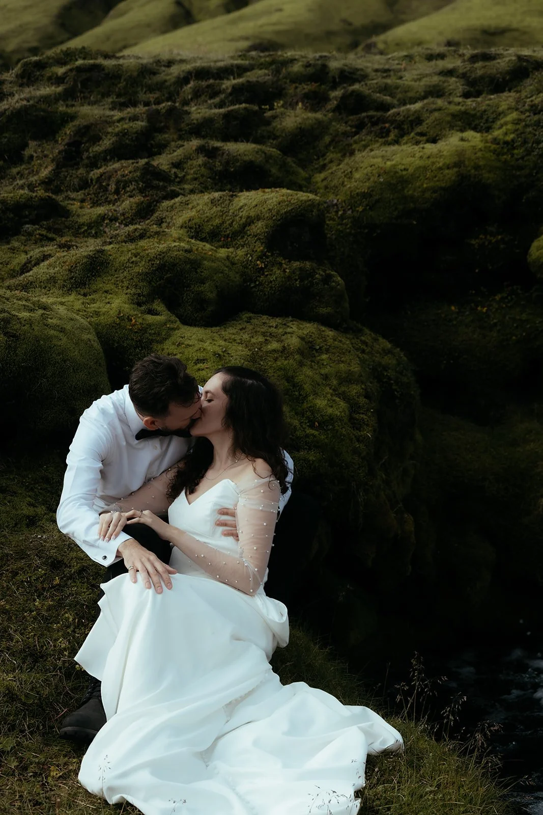 bride and groom getting married in the highlands of Iceland