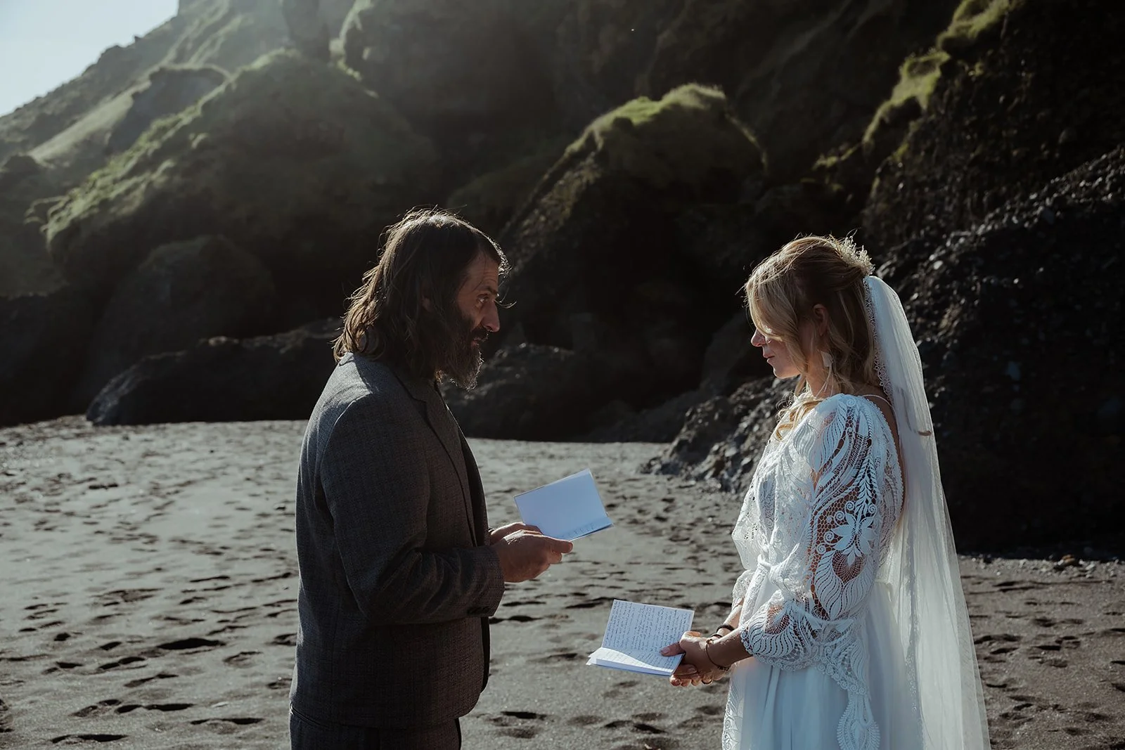 Vík black sand beach wedding ceremony