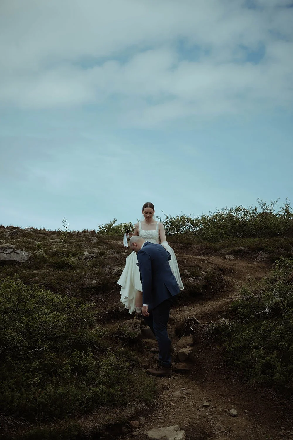 hiking elopement photos in Iceland