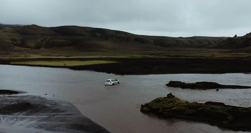 bride and groom in their wedding in the highlands of Iceland