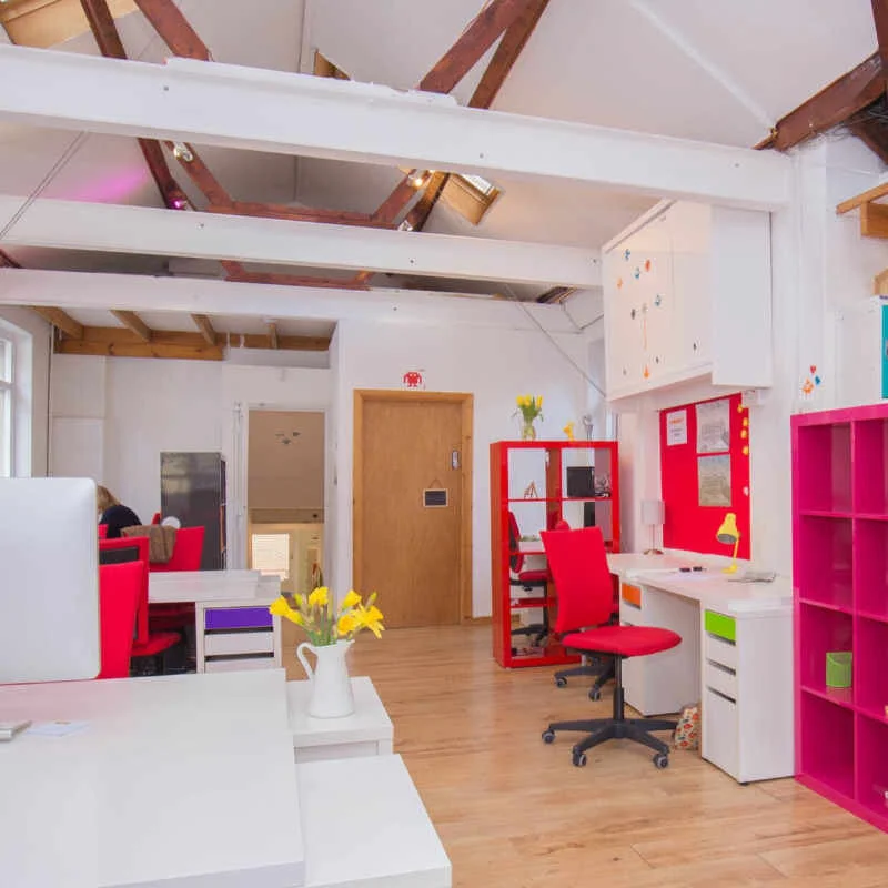 Flexible Co-Working Space in London Holborn.jpg