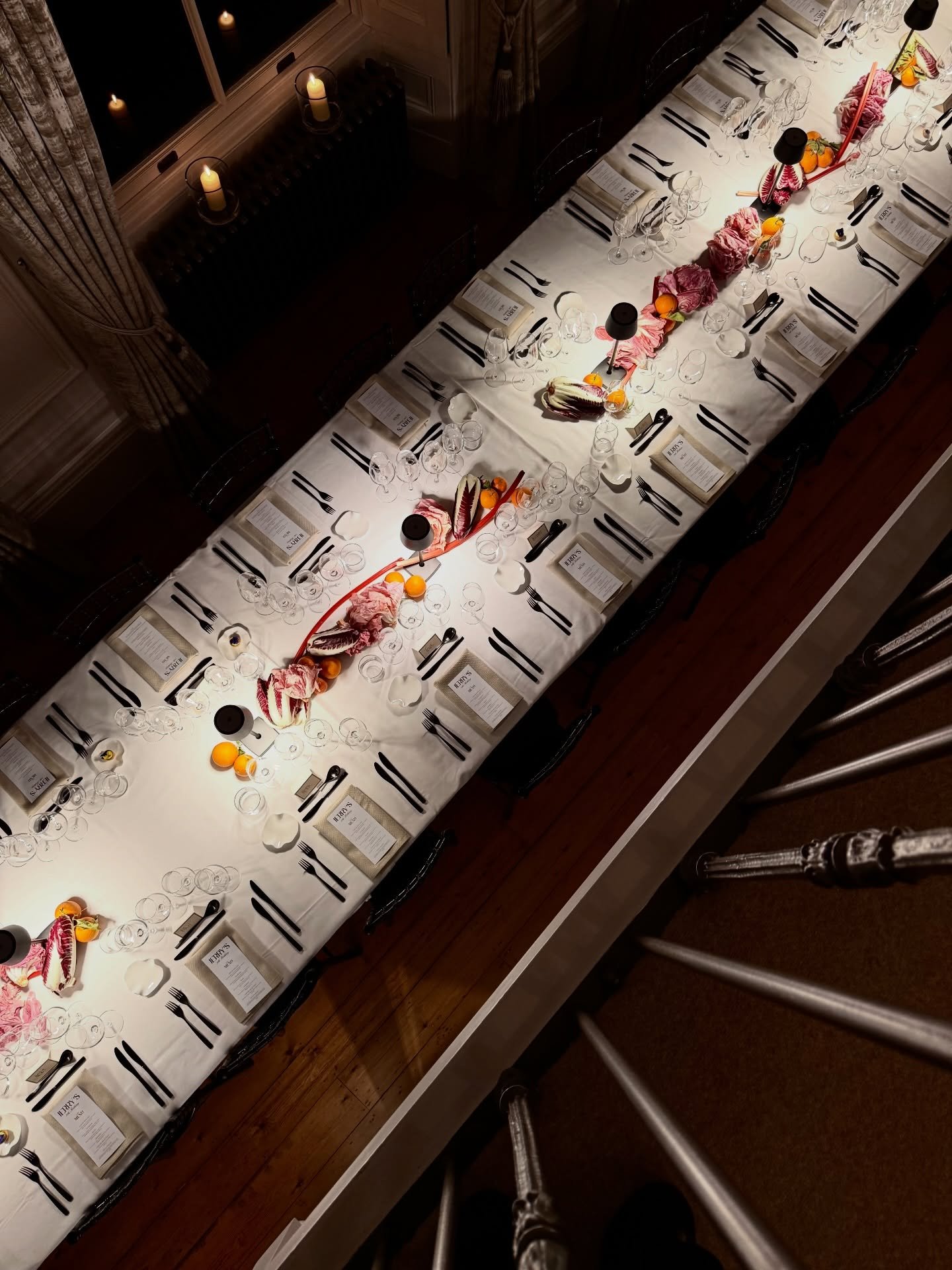 An absolutely beautiful evening in an exceptional setting. My client wanted to celebrate her partners 70th birthday surrounded by their closest family and friends, good food and good wine. The brief was to create a truly memorable, intimate evening f