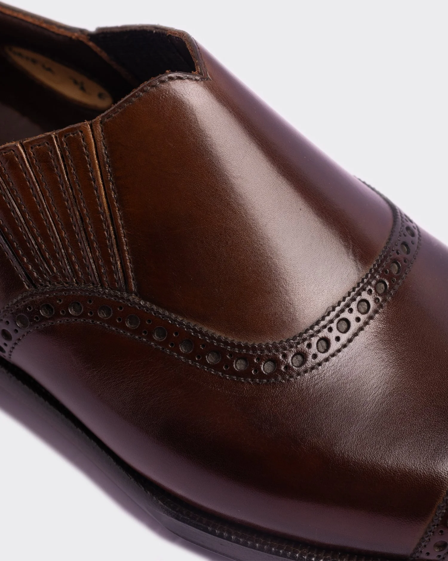 GC Shoes_0014_Layer 8 copy 6.jpg