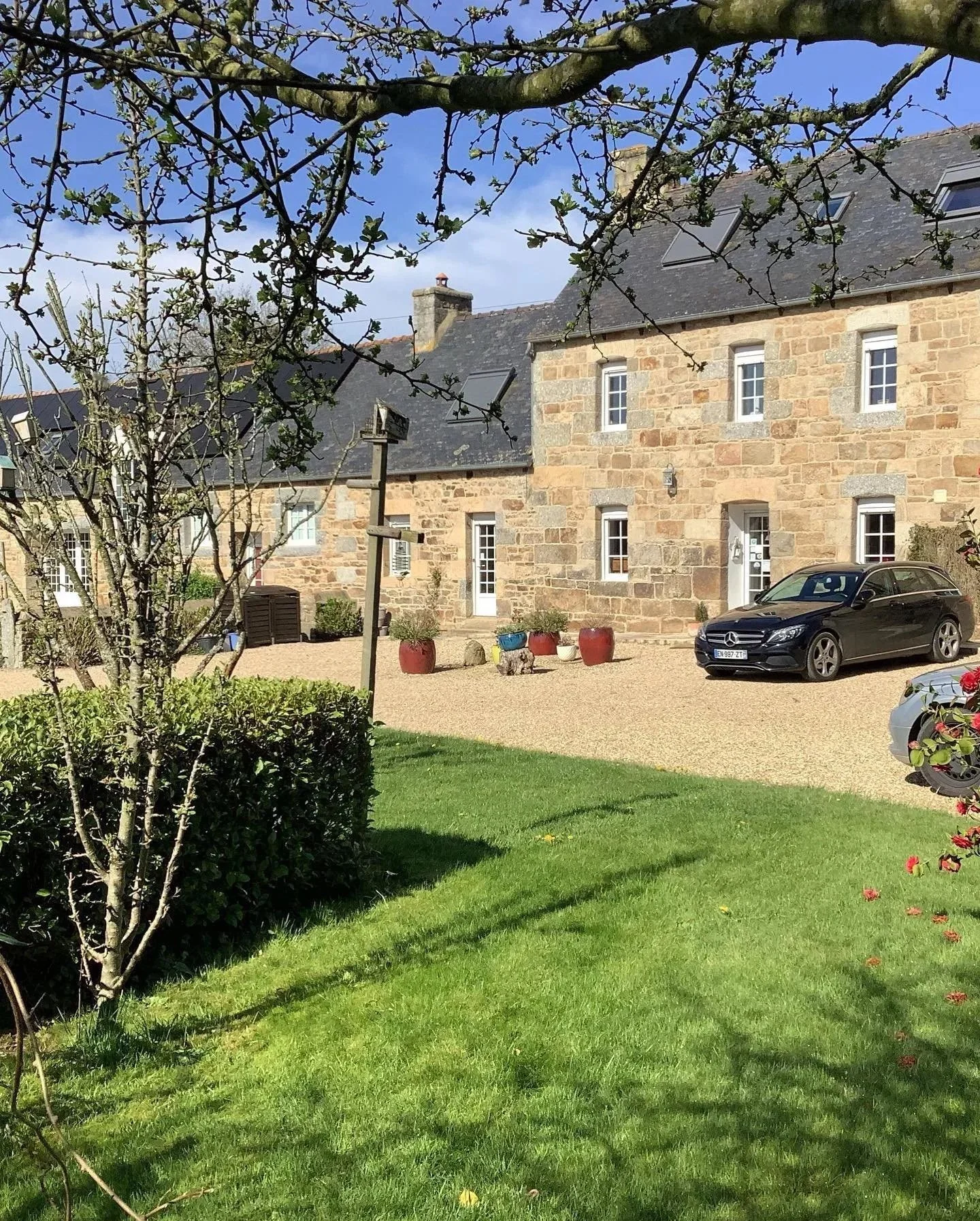 Photo 3/6 — Gîte insolite « La Belle Hermine · Tonquédec, Bretagne » à Tonquédec Côtes-d'Armor