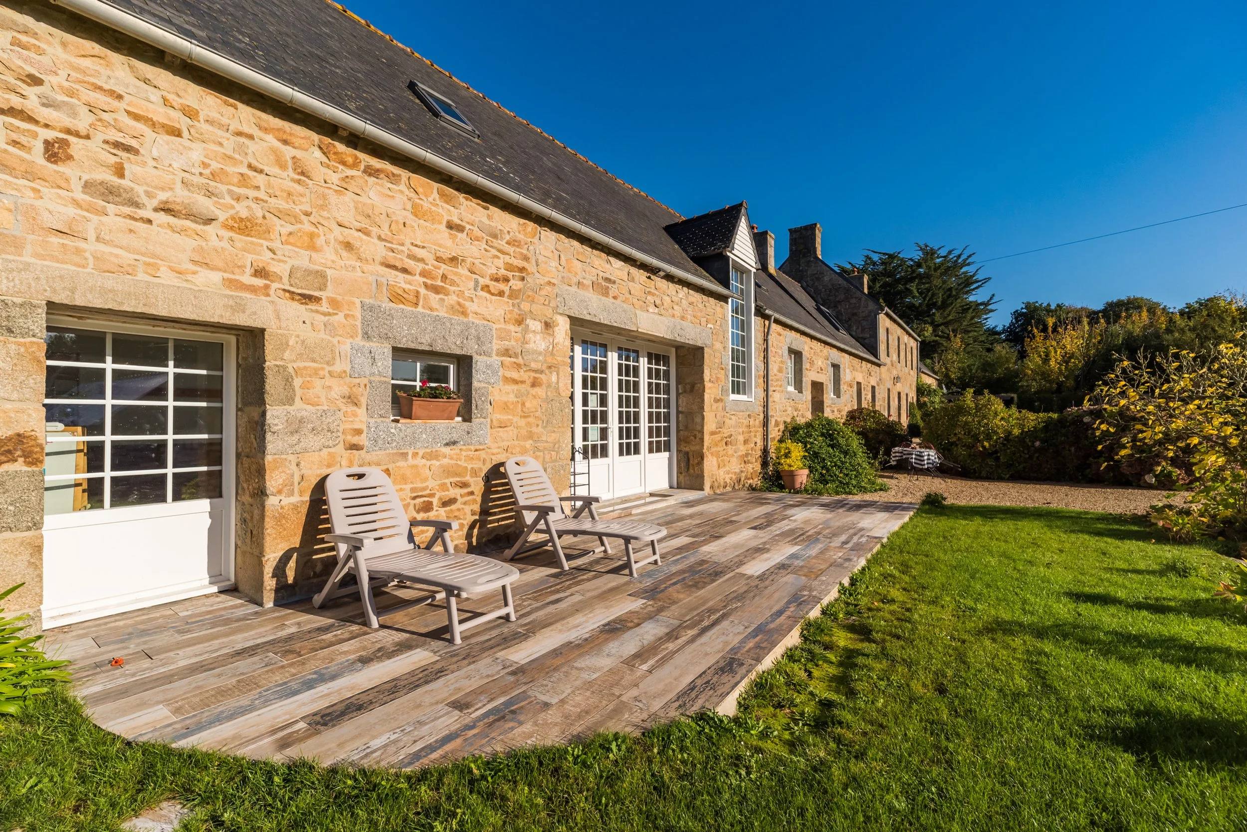 Photo 6/6 — Gîte insolite « La Belle Hermine · Tonquédec, Bretagne » à Tonquédec Côtes-d'Armor