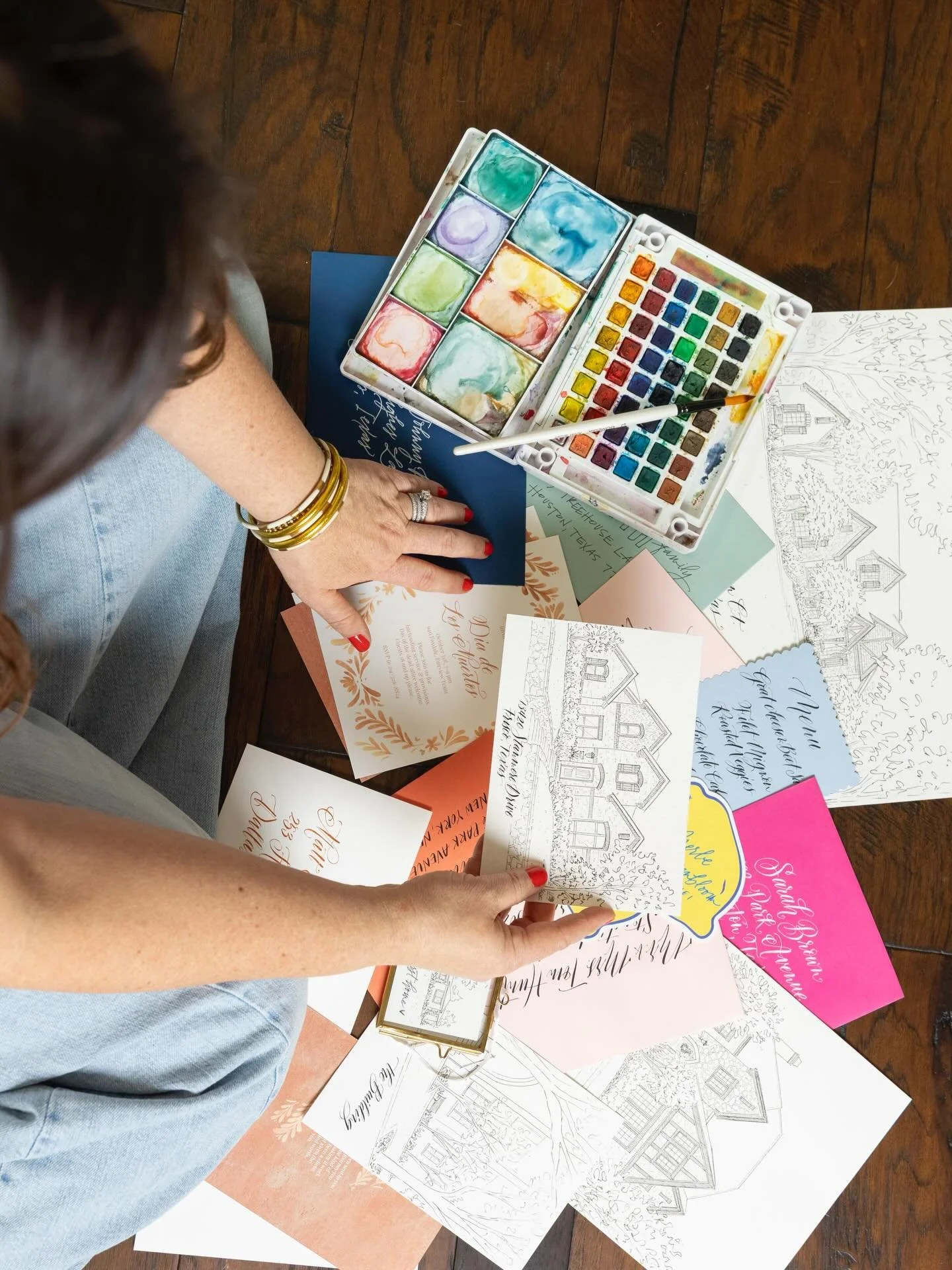 Spending some much needed time in the studio today. Organizing, responding to clients, sketching some mural proofs, and dreaming up some new things for this year. But I want to hear from YOU: is there anything specific you&rsquo;d like to see? A new 