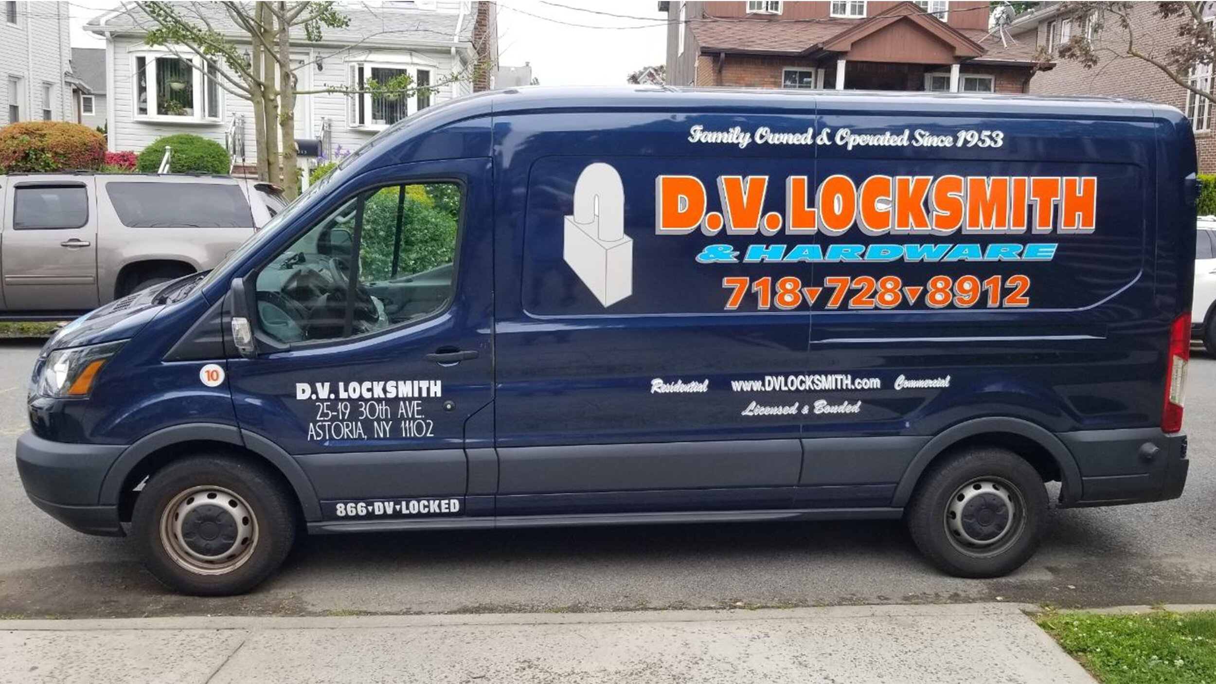 locksmithtruck.jpg