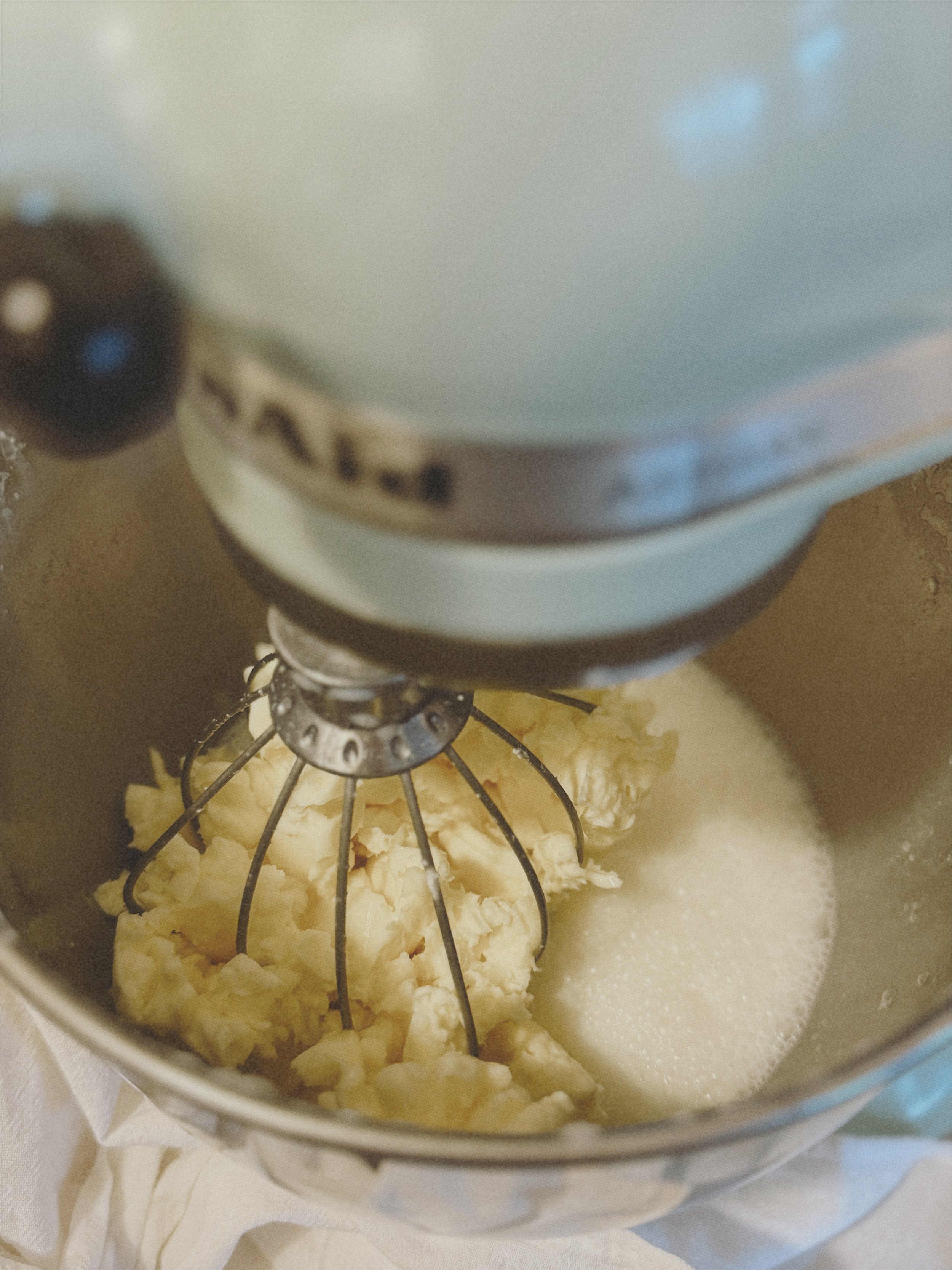 How to Make Homemade Butter