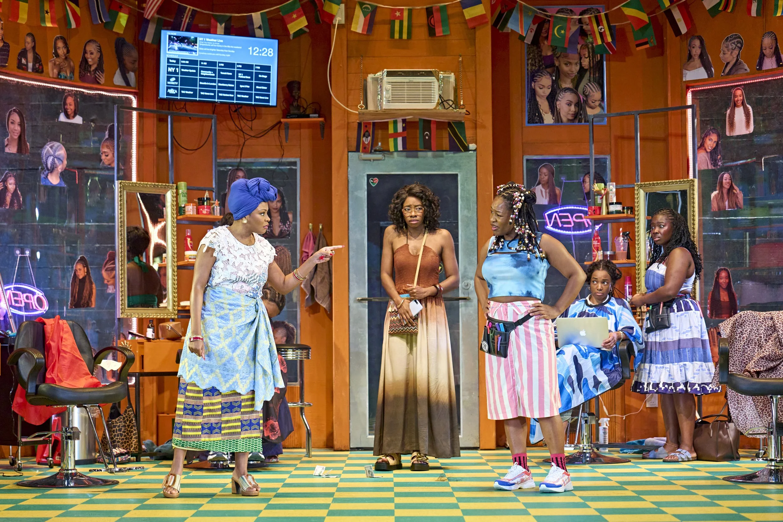 Jaja's African Hair Braiding- Lyric Hammersmith 