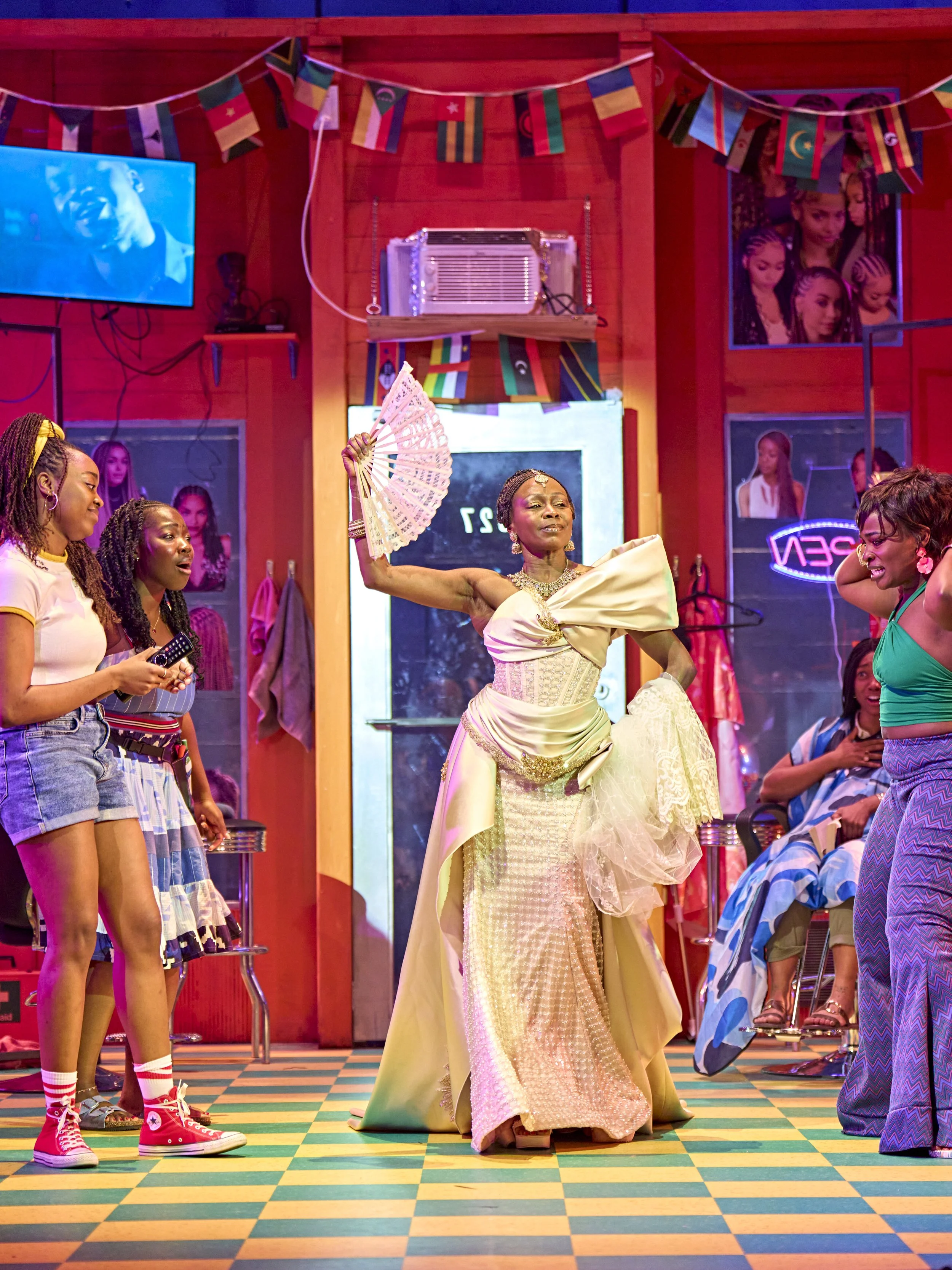 Jaja's African Hair Braiding- Lyric Hammersmith 