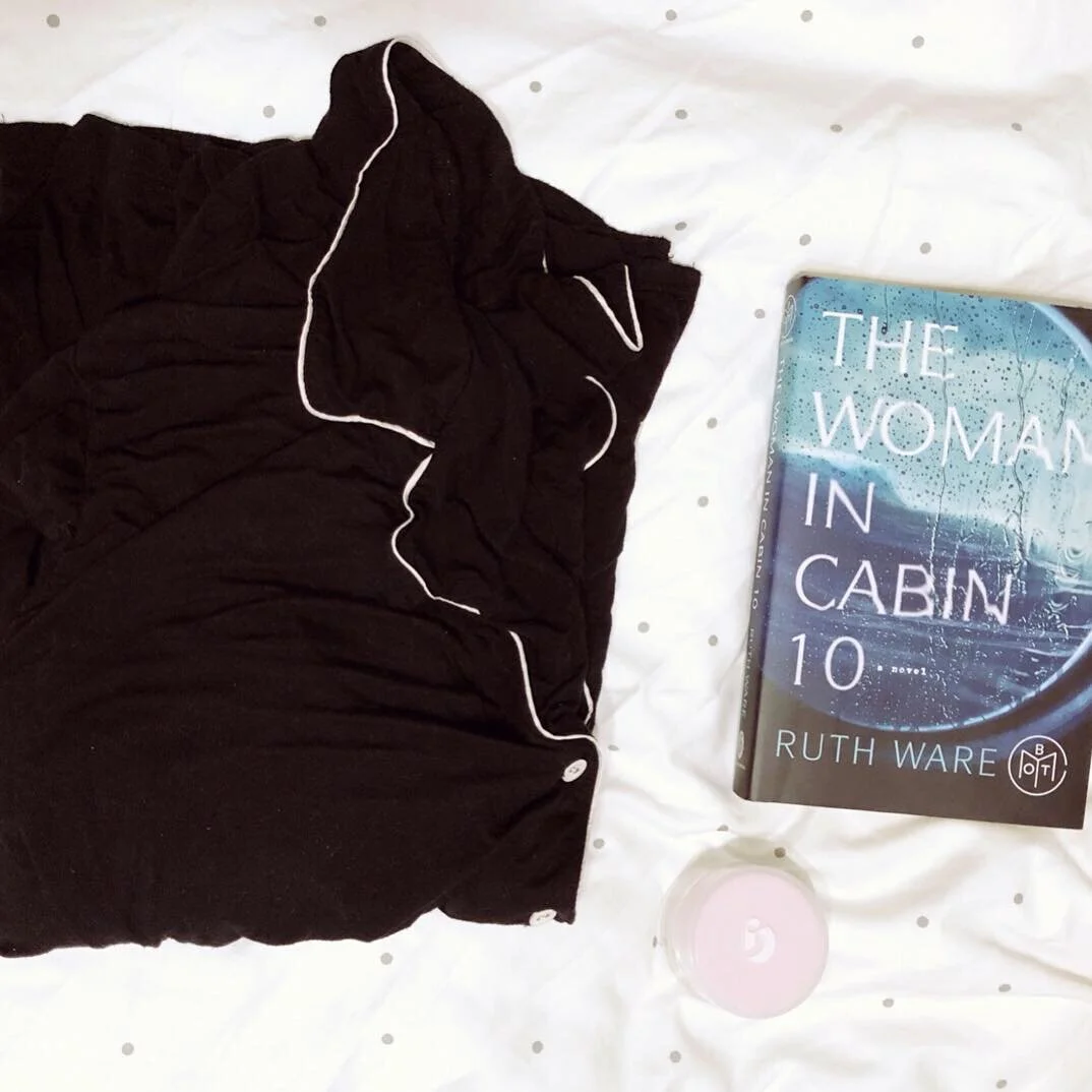 I need this day to end.  I just want to put on my pajama's, slather myself in glossier and finish this damn book. 
#wednesdaynight #wednesday #botmclub #bookofthemonthclub #glossier #brooklinen #adoreme