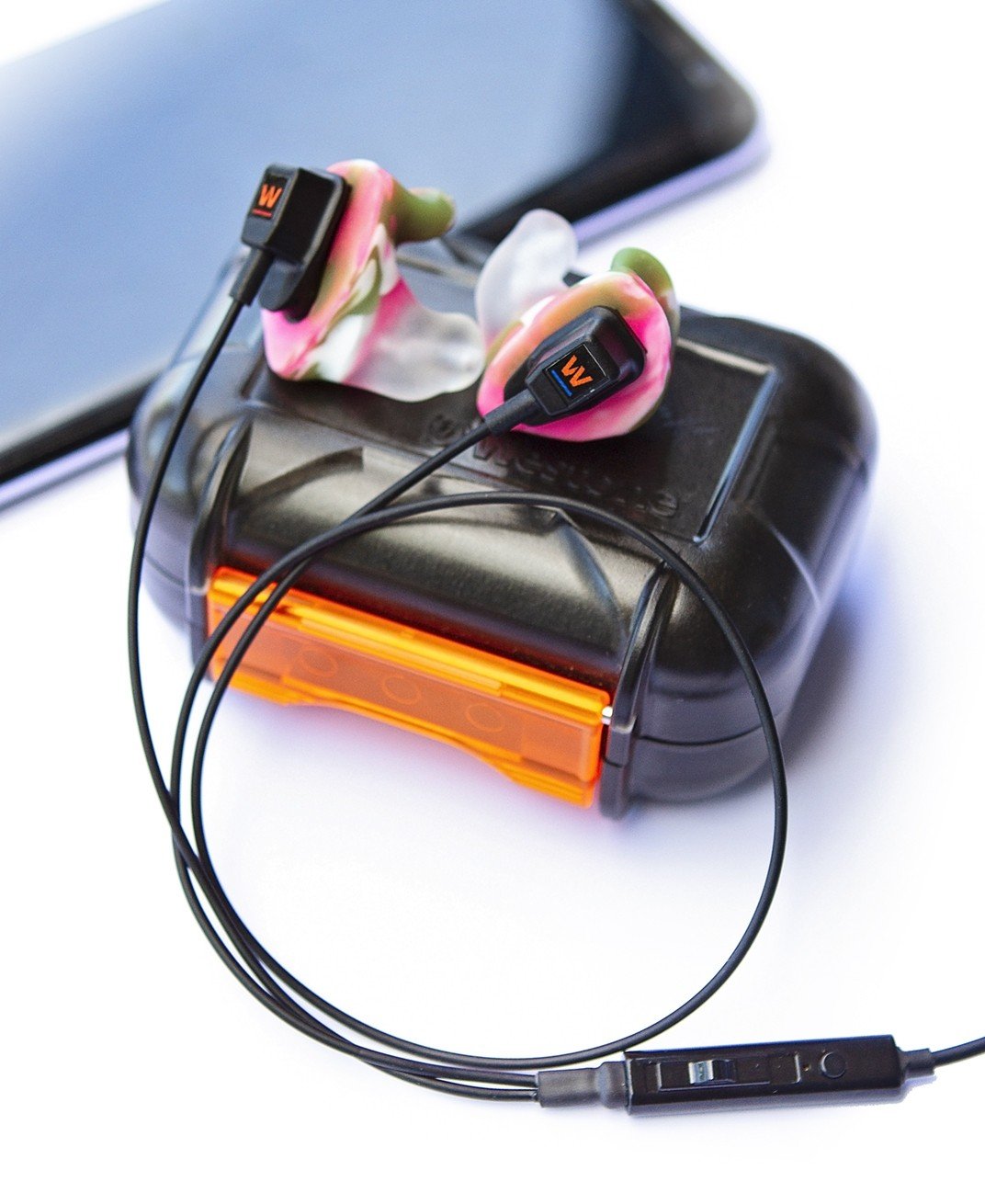 smartphone-custom-electronic-hearing-protection.jpg